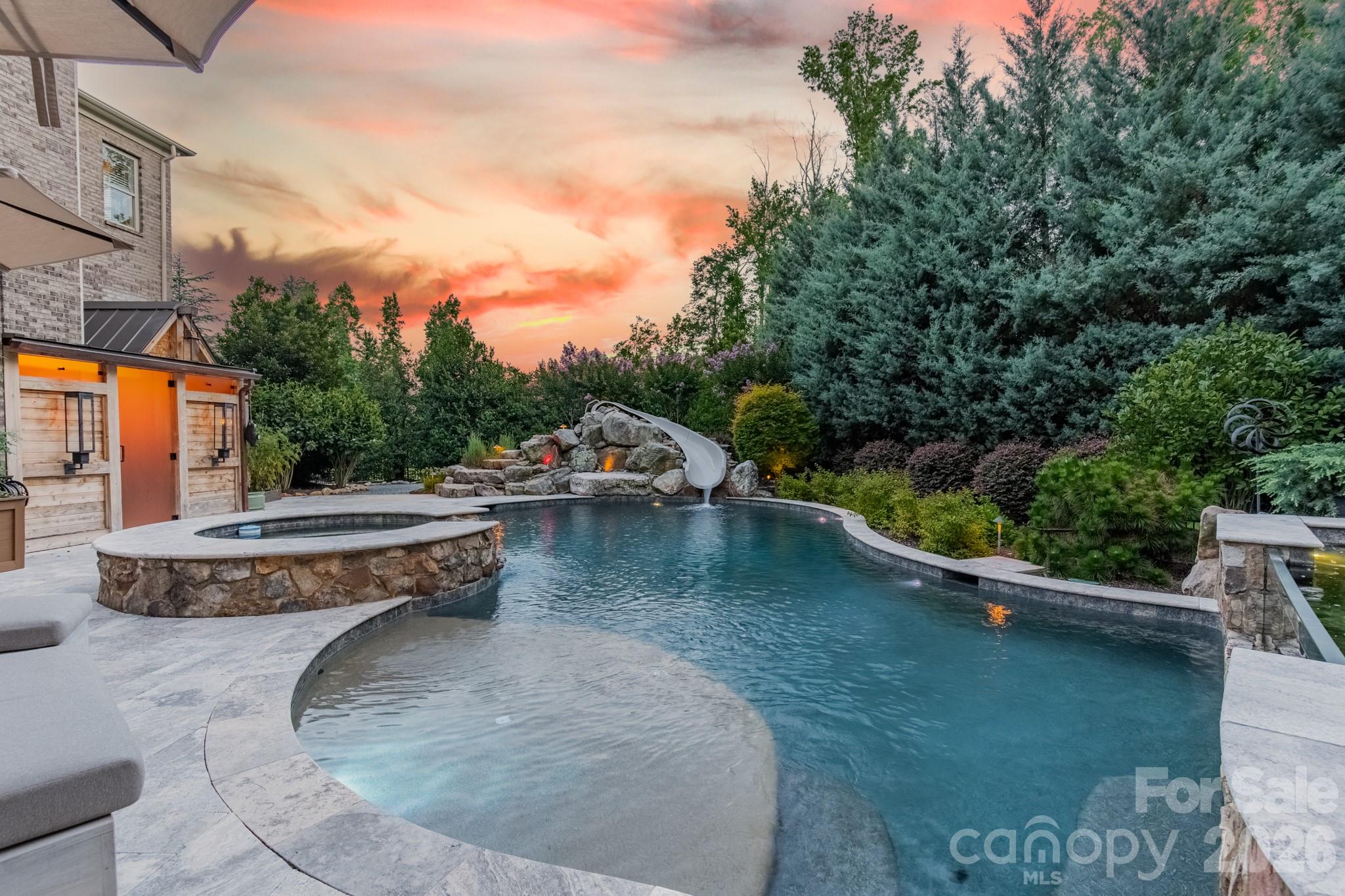 The Falls at Weddington - Residential