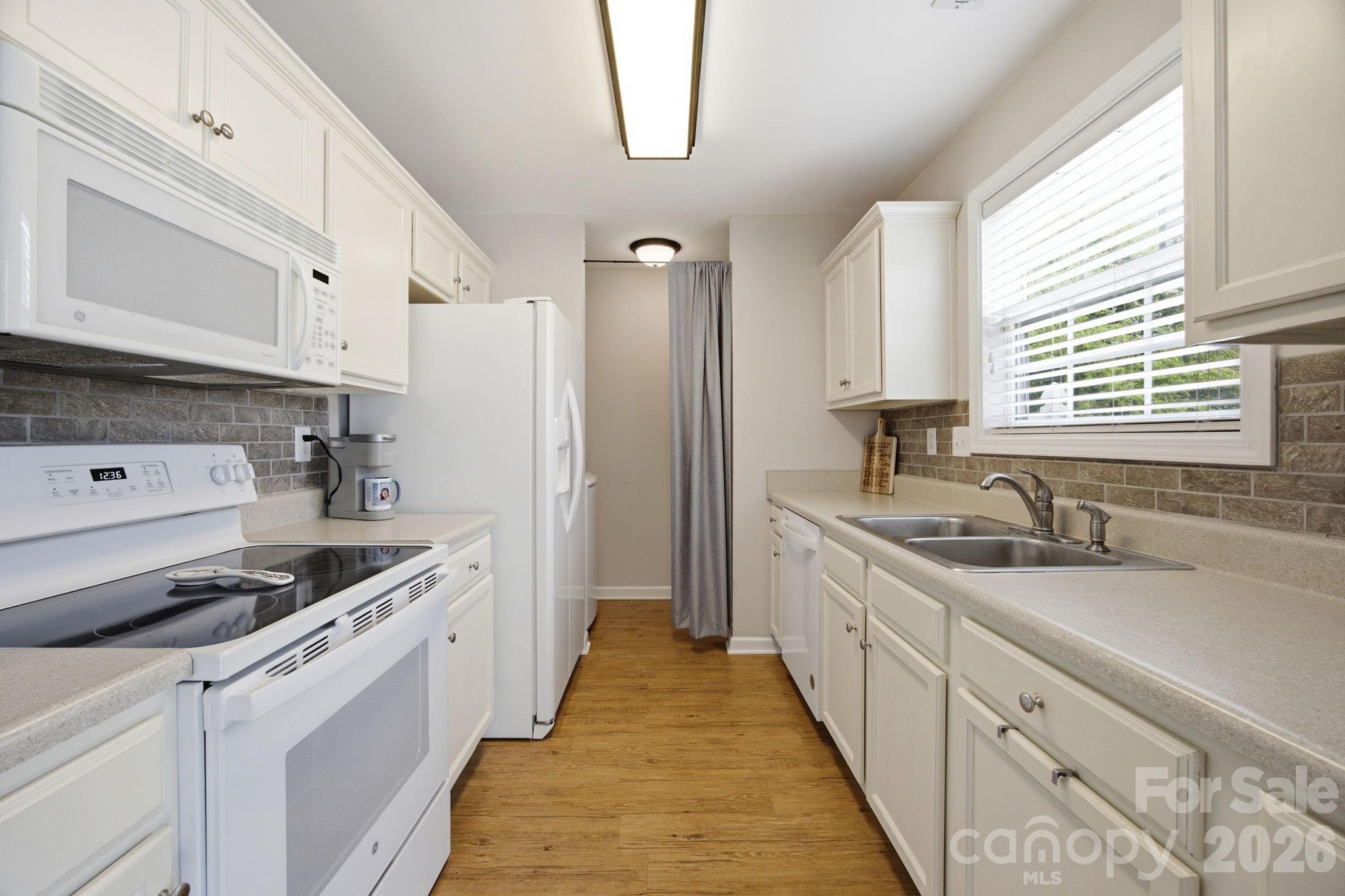 Steele Meadows - Residential