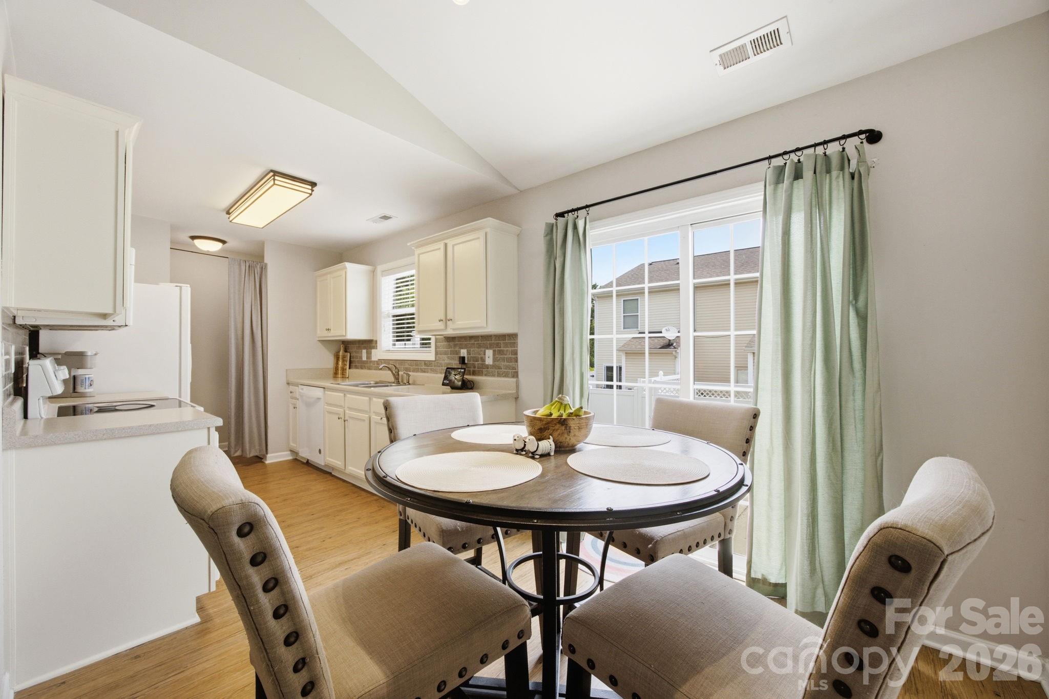 Steele Meadows - Residential