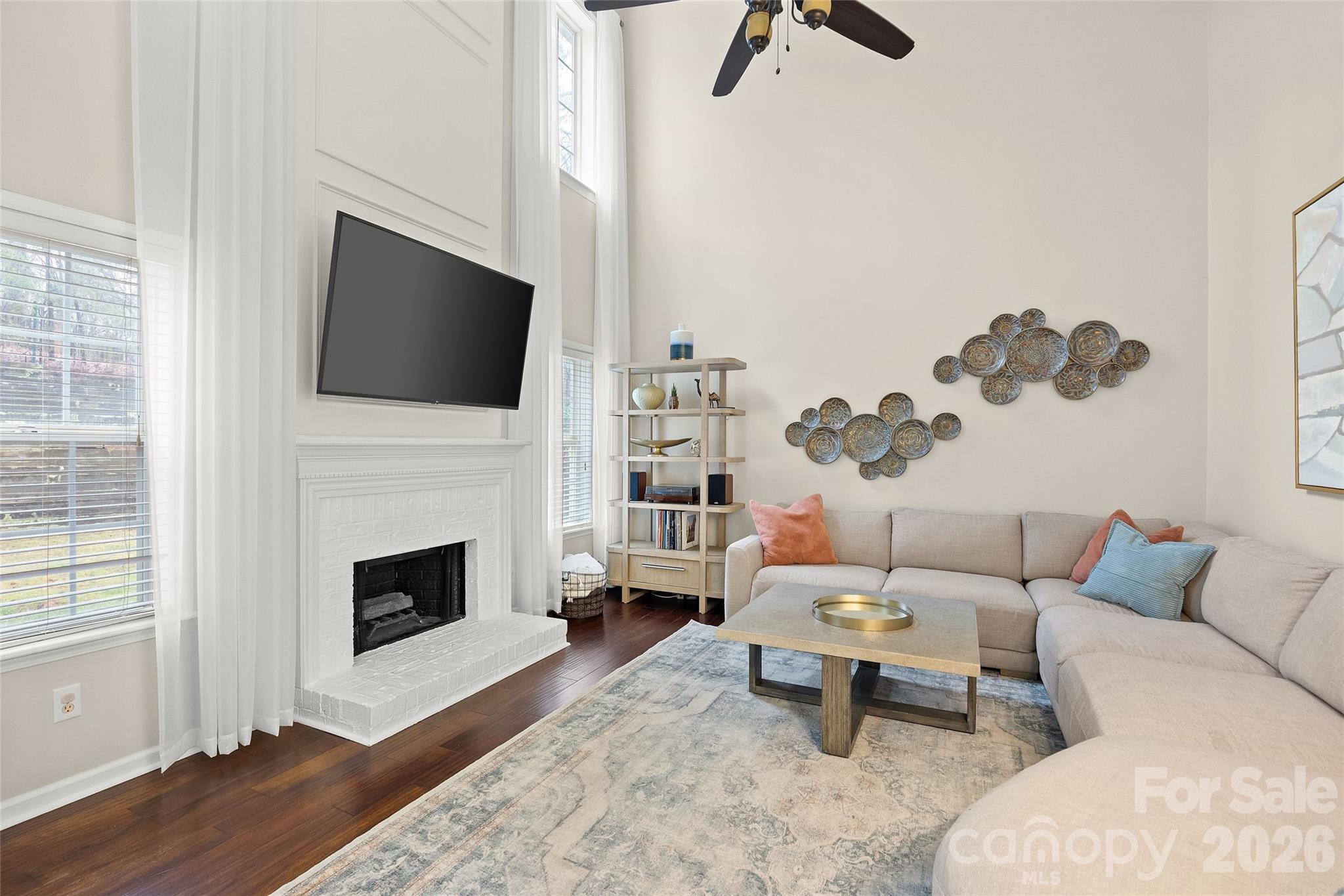Harbor Club - Residential