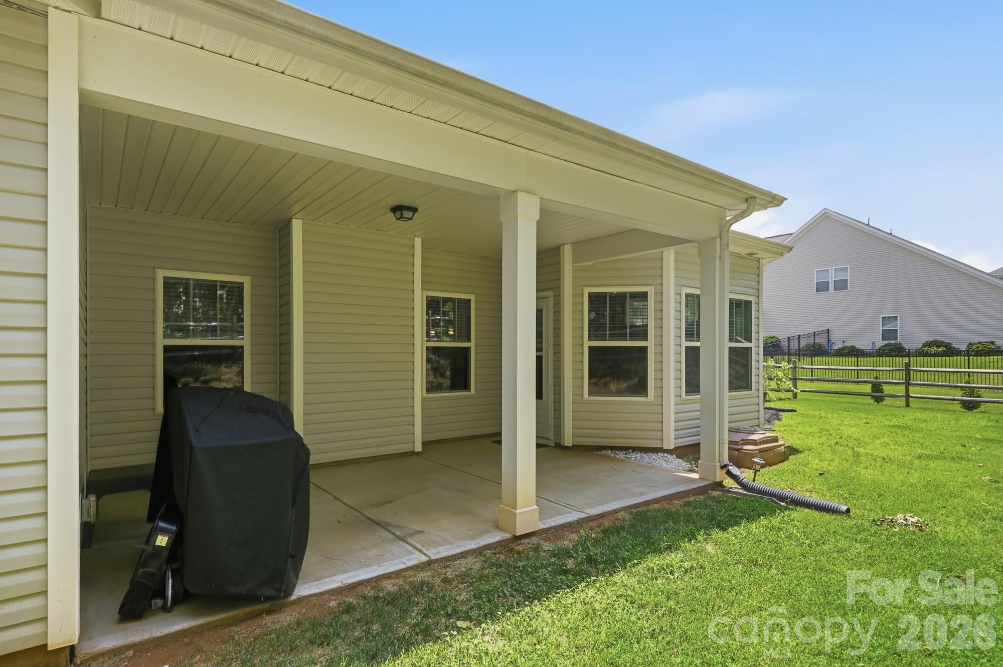 Stoneridge Lakes - Residential