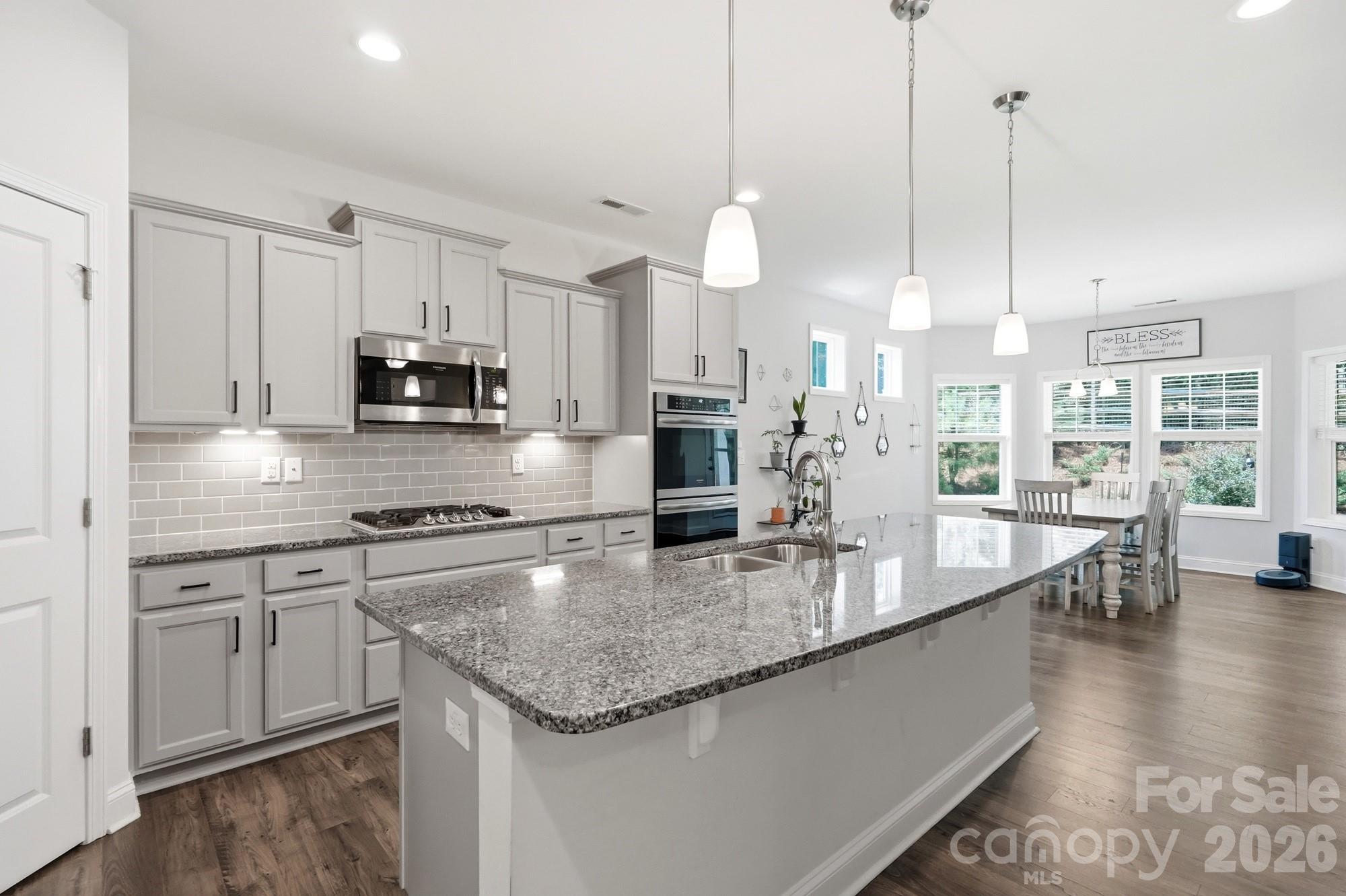 Stoneridge Lakes - Residential