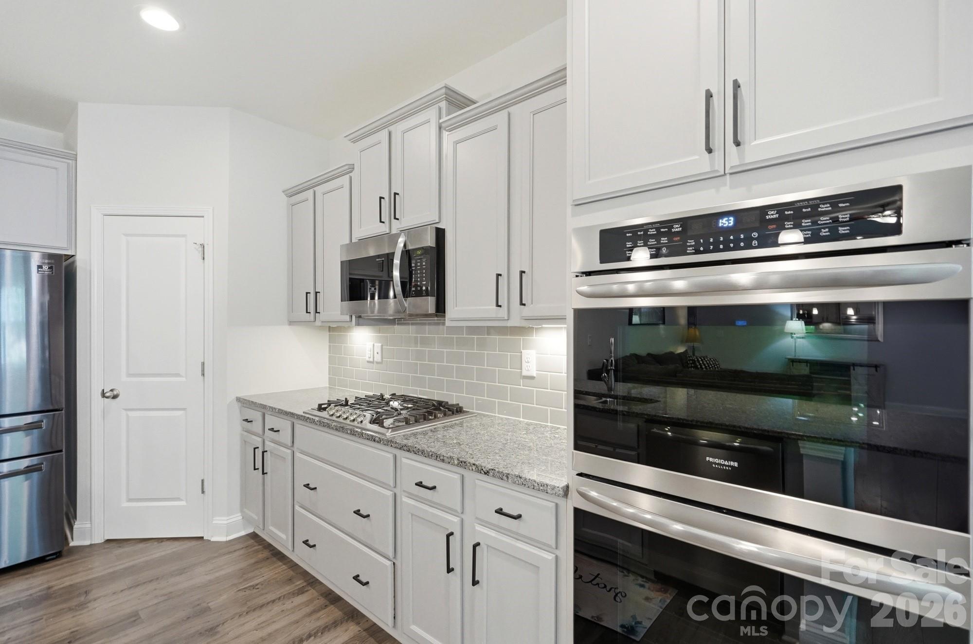 Stoneridge Lakes - Residential