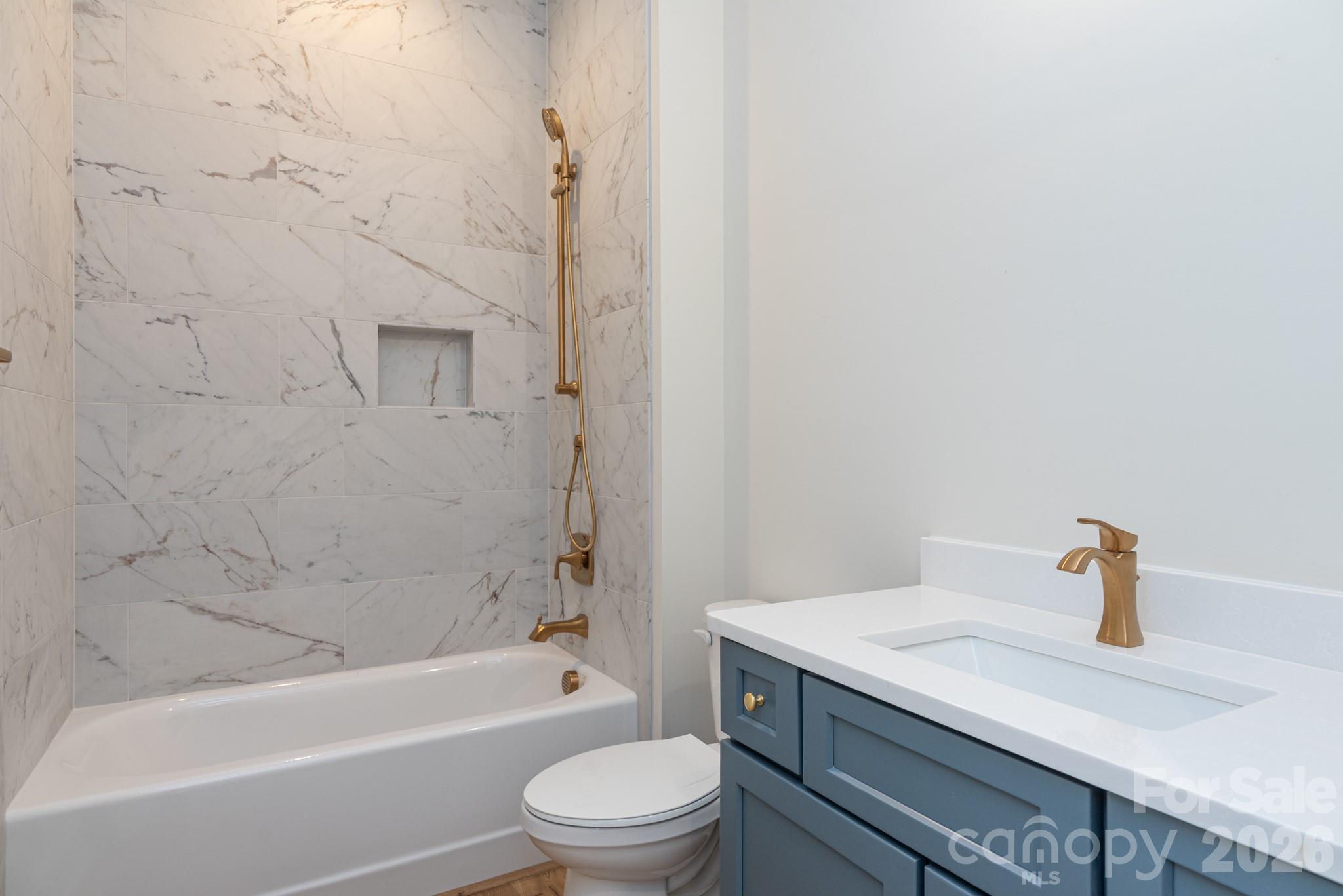 Baileys Glen - Residential