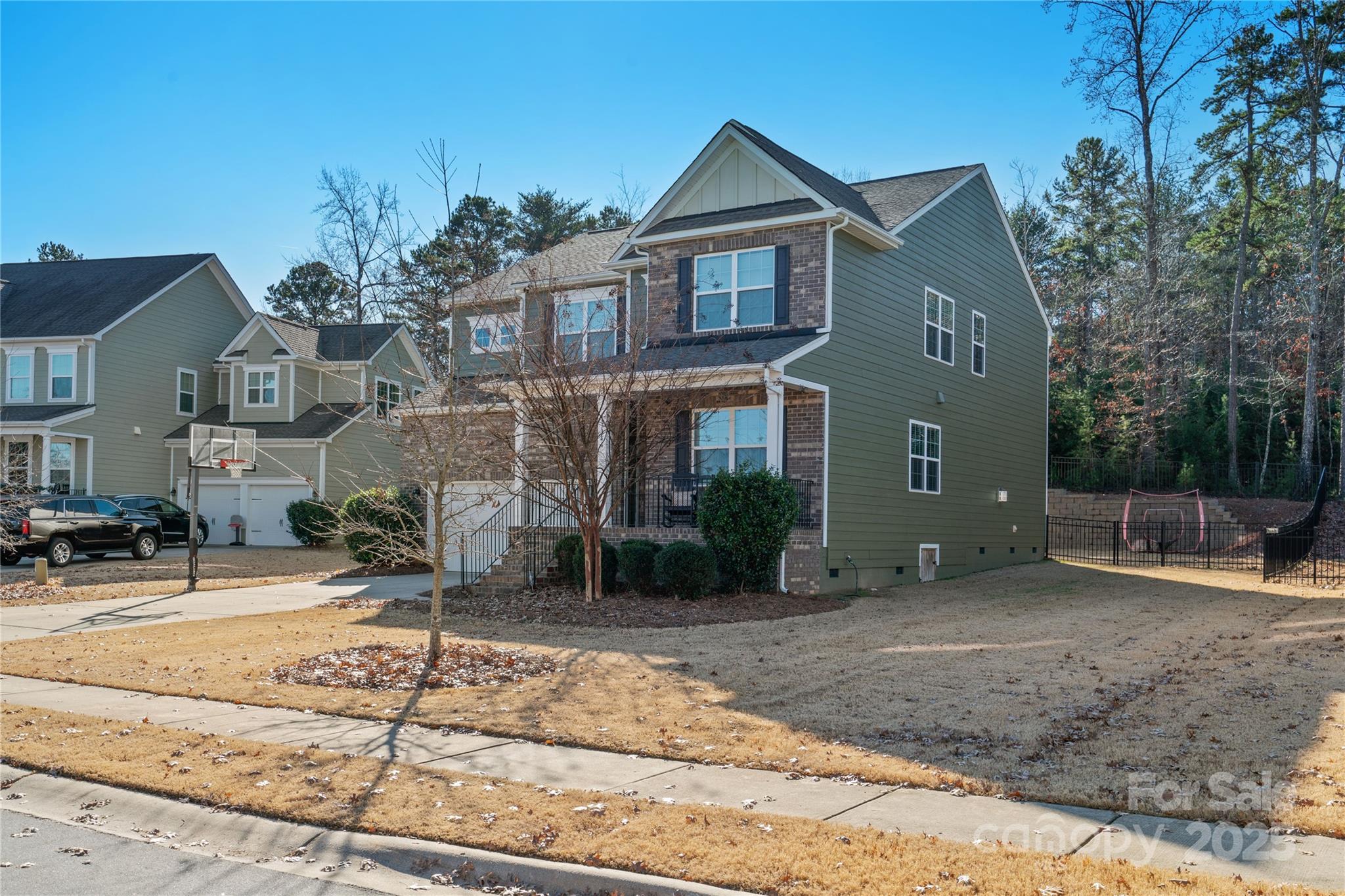 Southern Trace - Residential