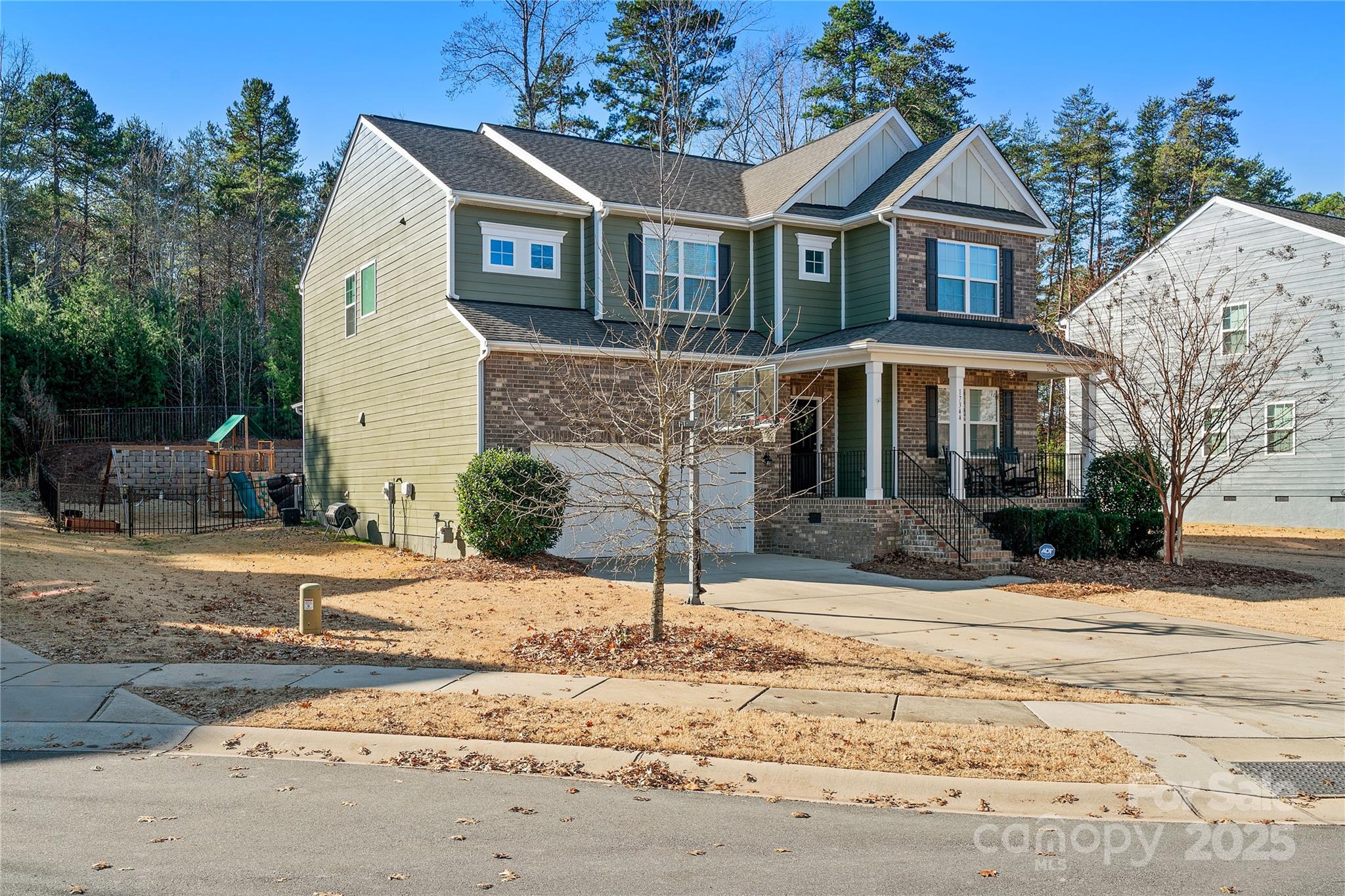 Southern Trace - Residential
