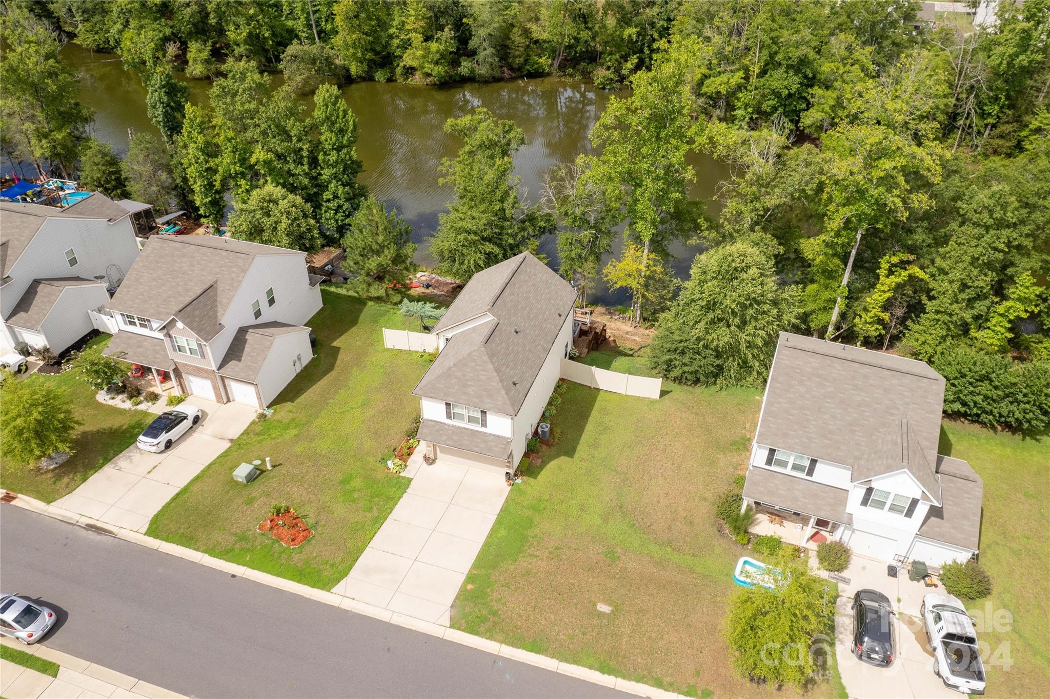 Austen Lakes - Residential