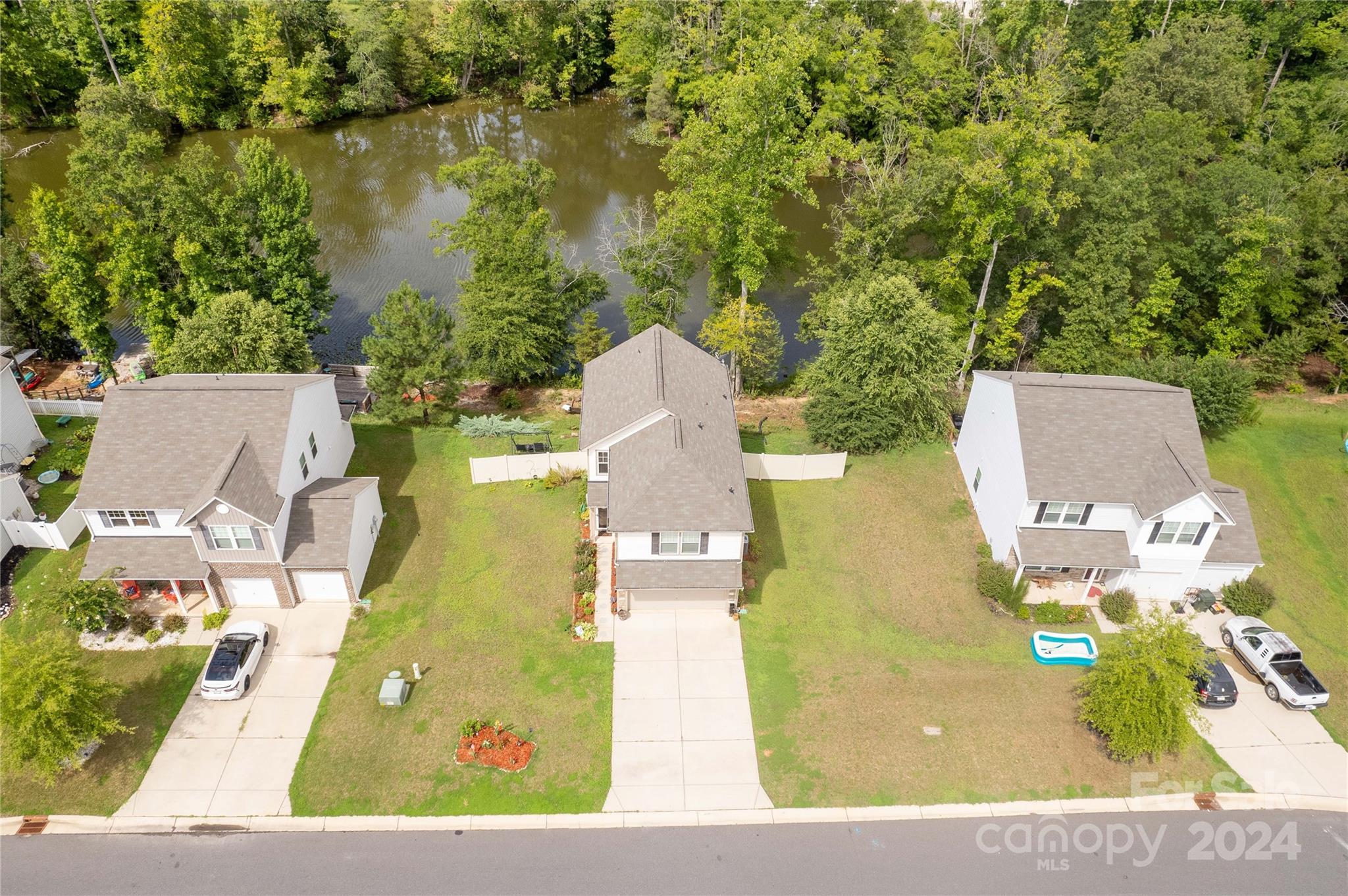 Austen Lakes - Residential