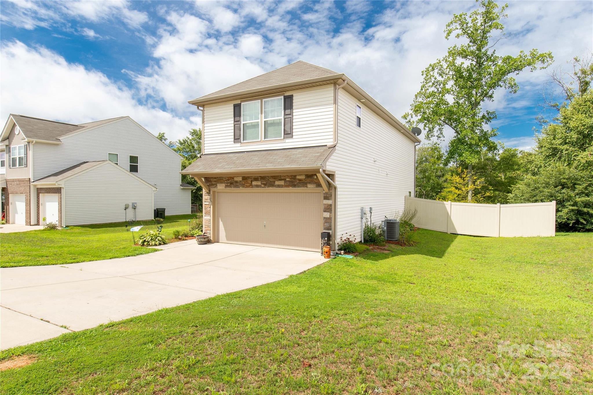 Austen Lakes - Residential