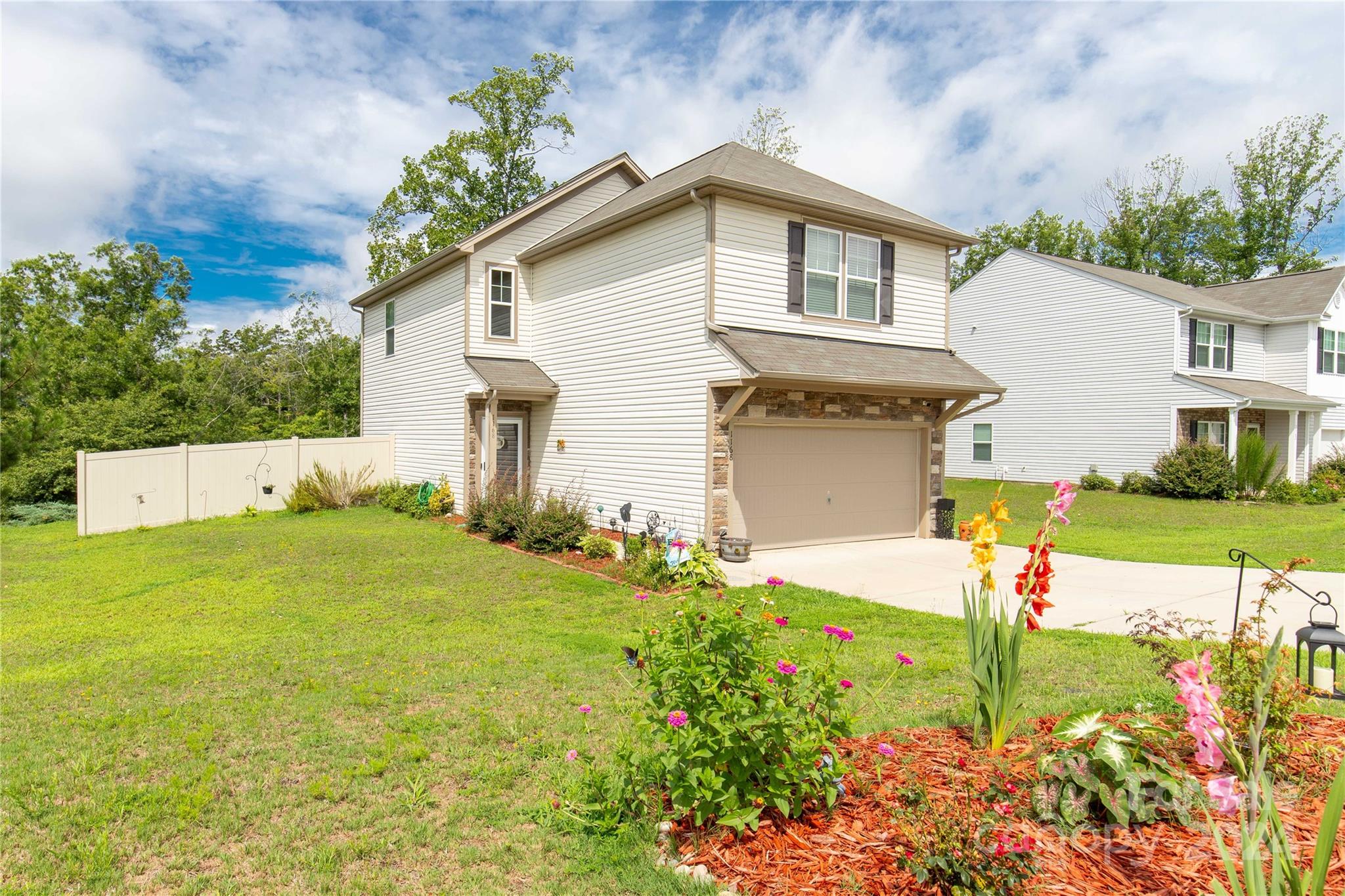 Austen Lakes - Residential