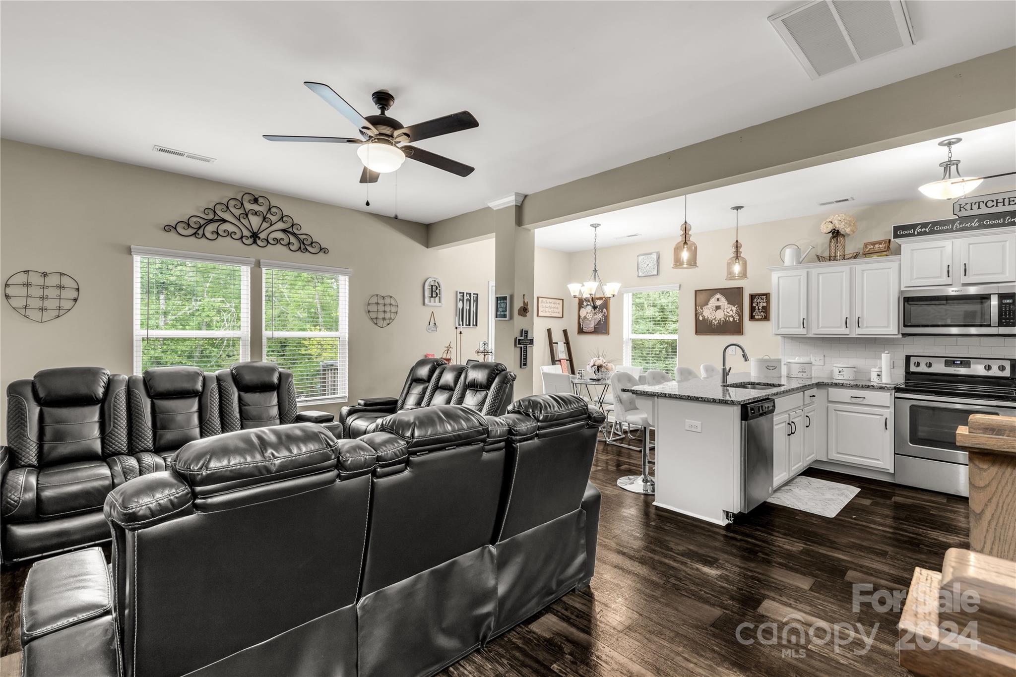 Austen Lakes - Residential