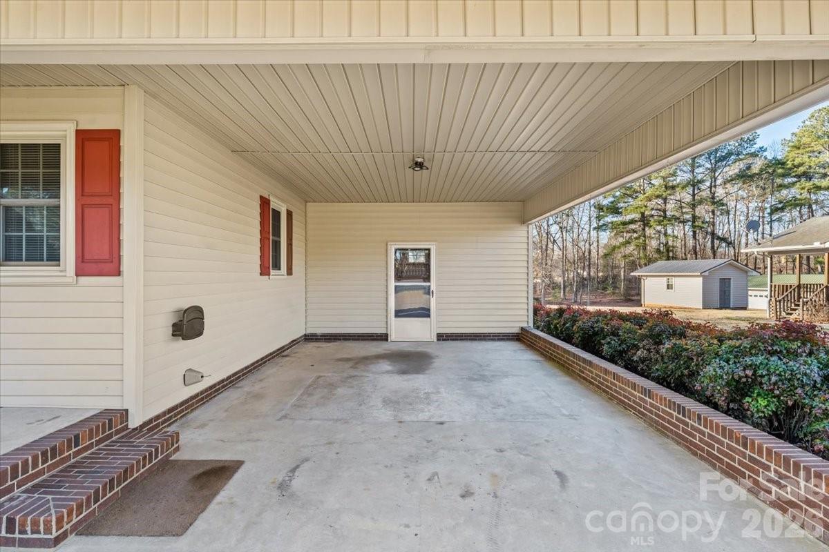 Holly Hills - Residential