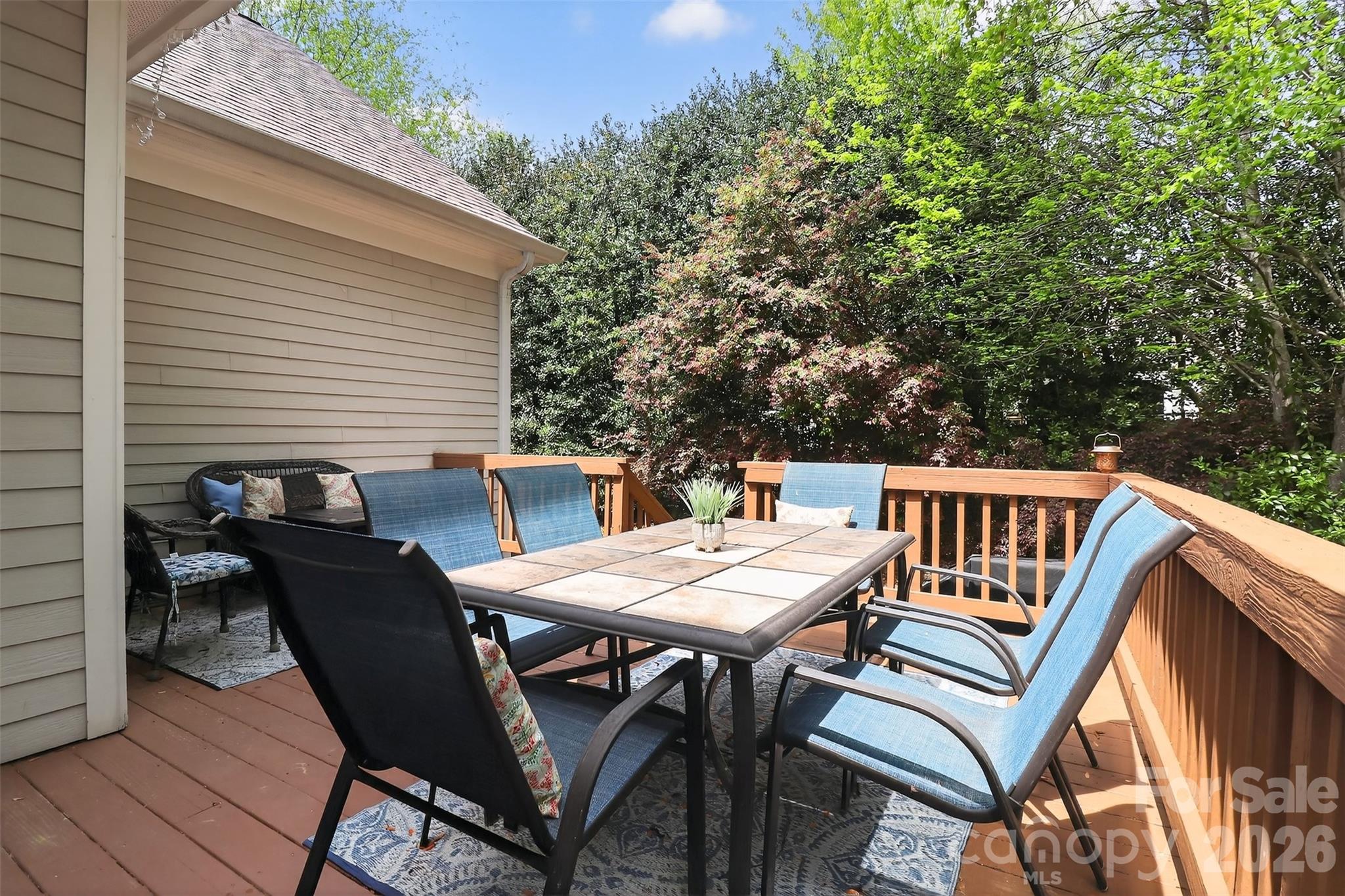 Lakeshore - Residential
