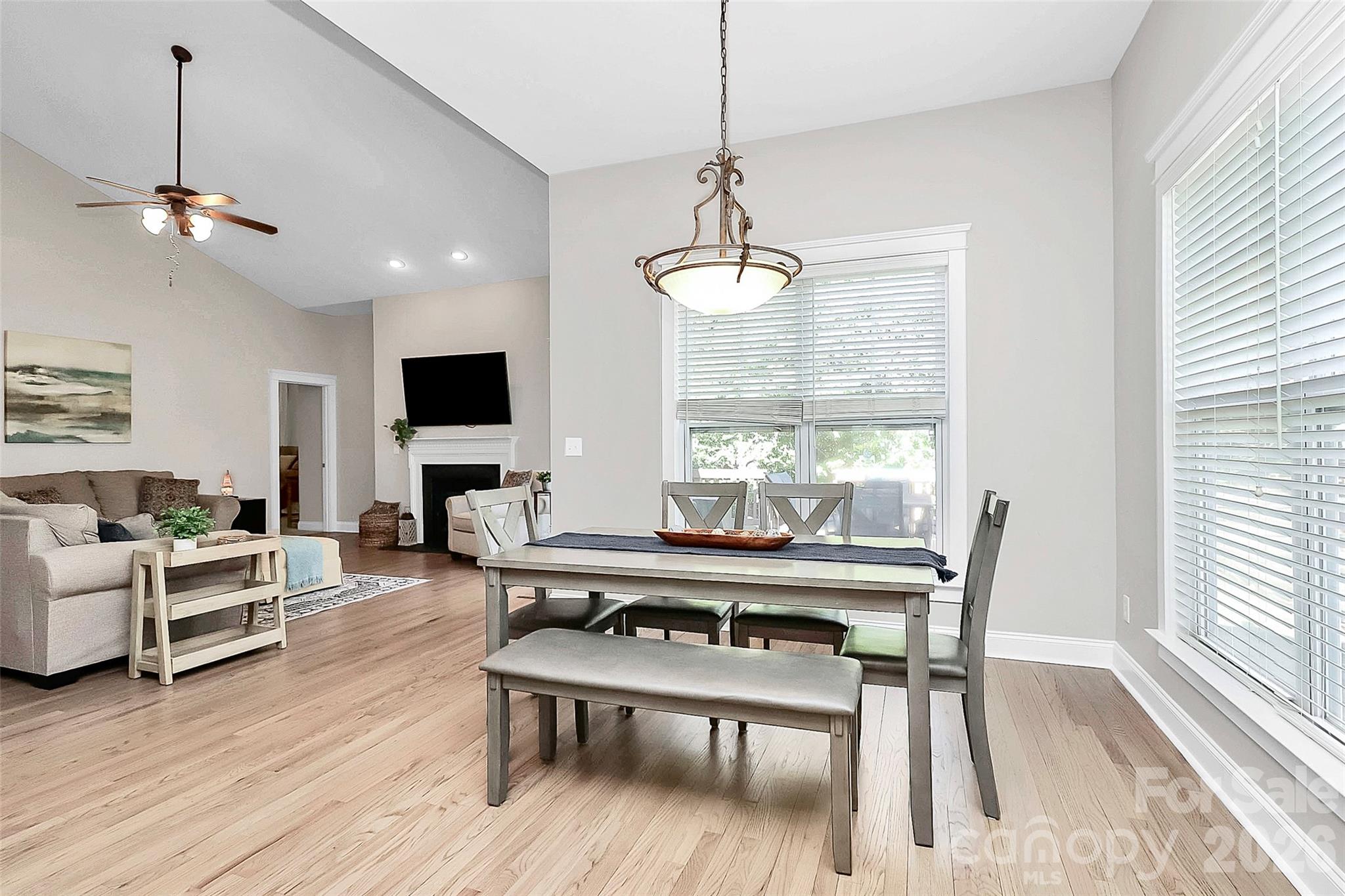 Lakeshore - Residential