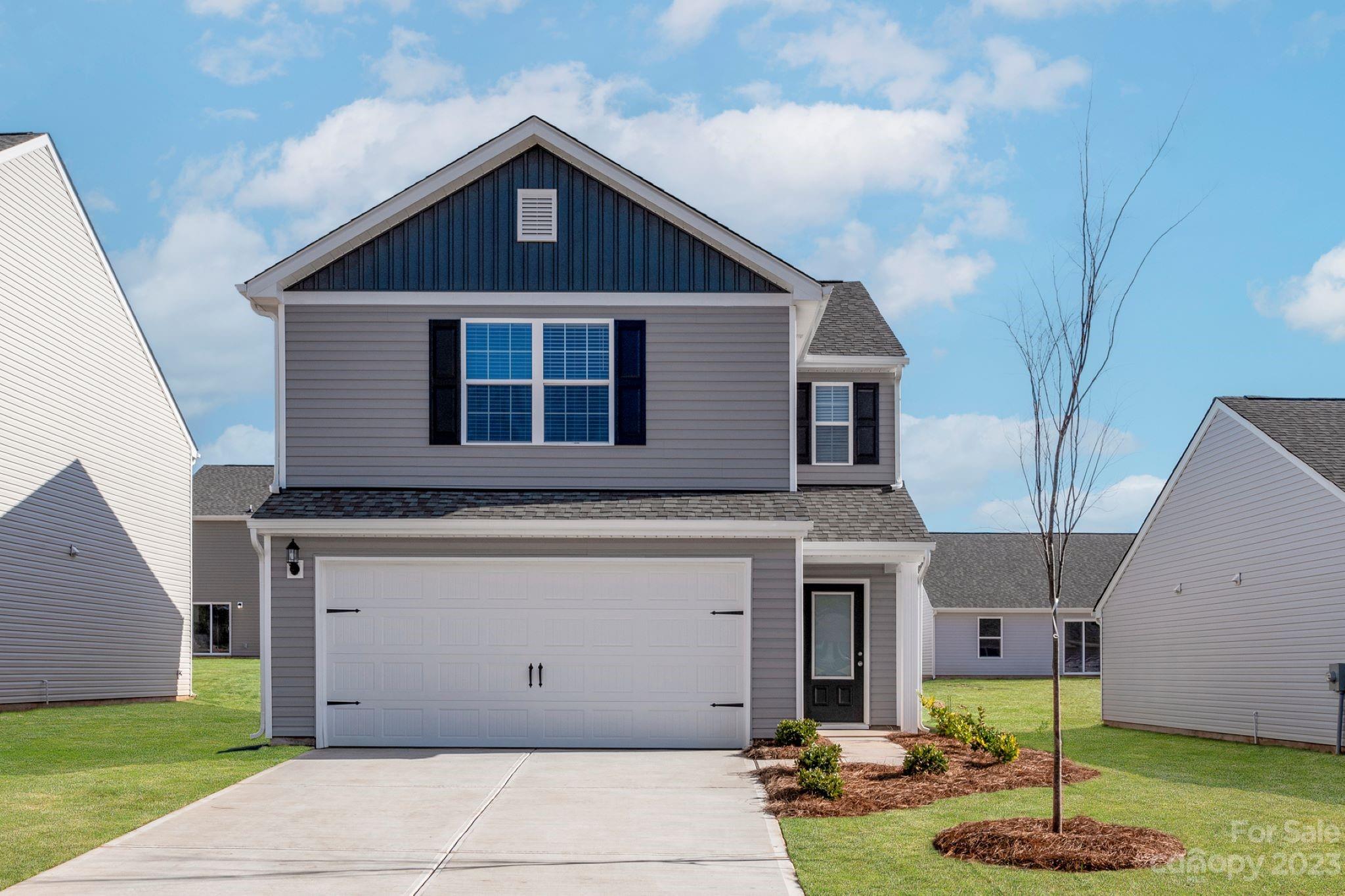 This two-story 3-bed, 2.5-bath home will take your lifestyle to the next level. The open floor plan allows
you to move easily from the kitchen to the breakfast area and large living room. The kitchen is complete
36” upper cabinets with crown molding and hardware, granite countertops, stainless steel appliances
and a breakfast nook. Upstairs are two spare bedrooms, the laundry room and a beautiful master
retreat. This master bedroom has an incredible walk-in closet offering tons of storage space.