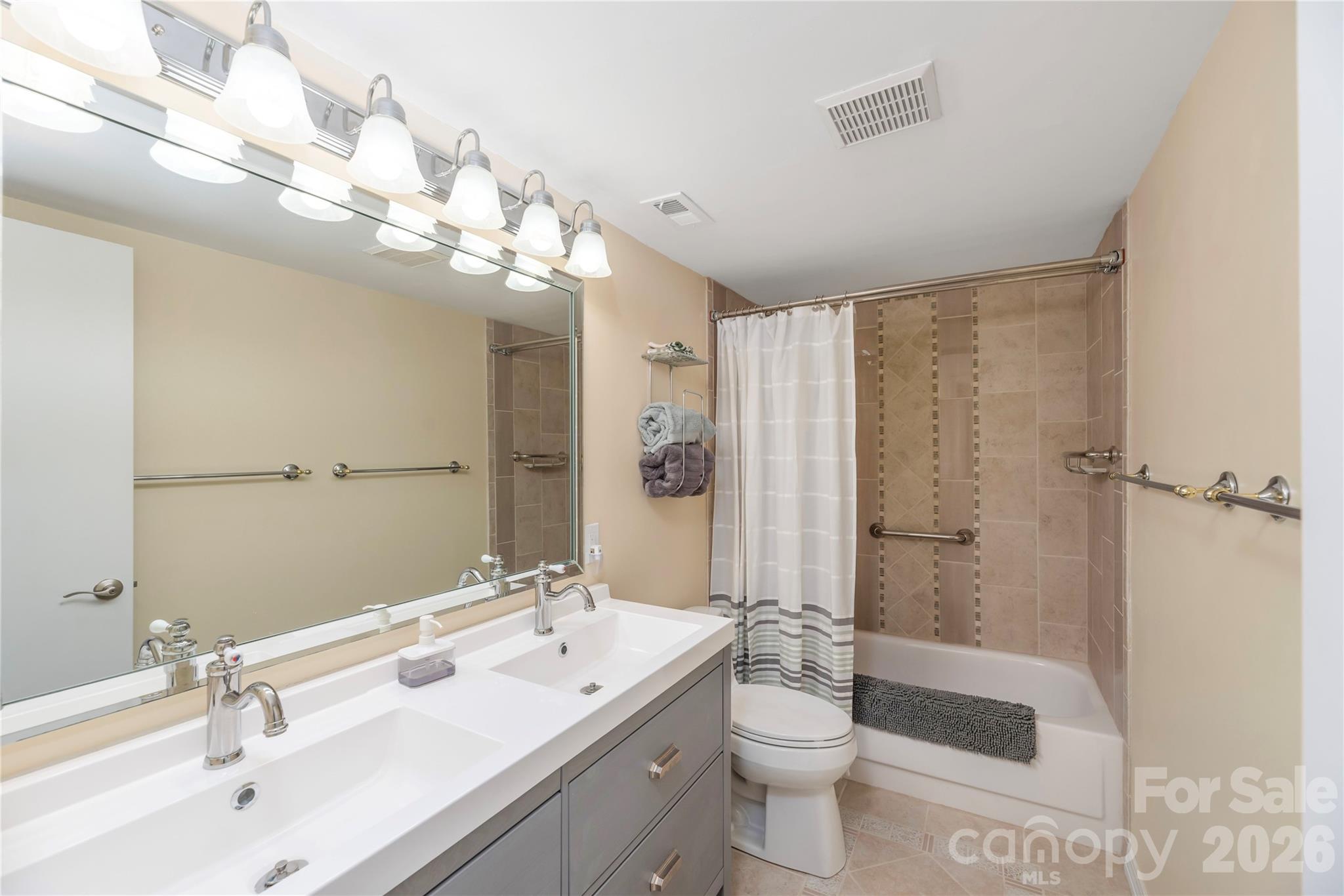 Laurelwood - Residential