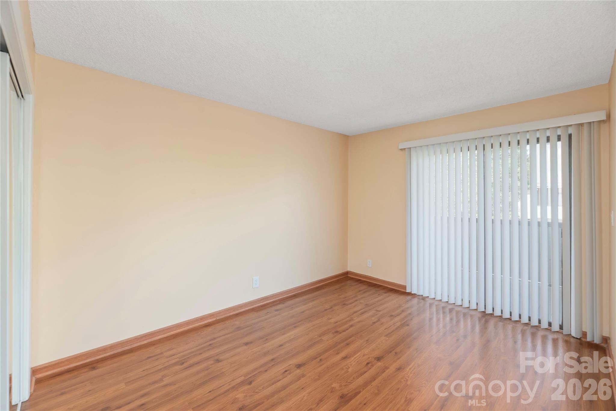 Laurelwood - Residential