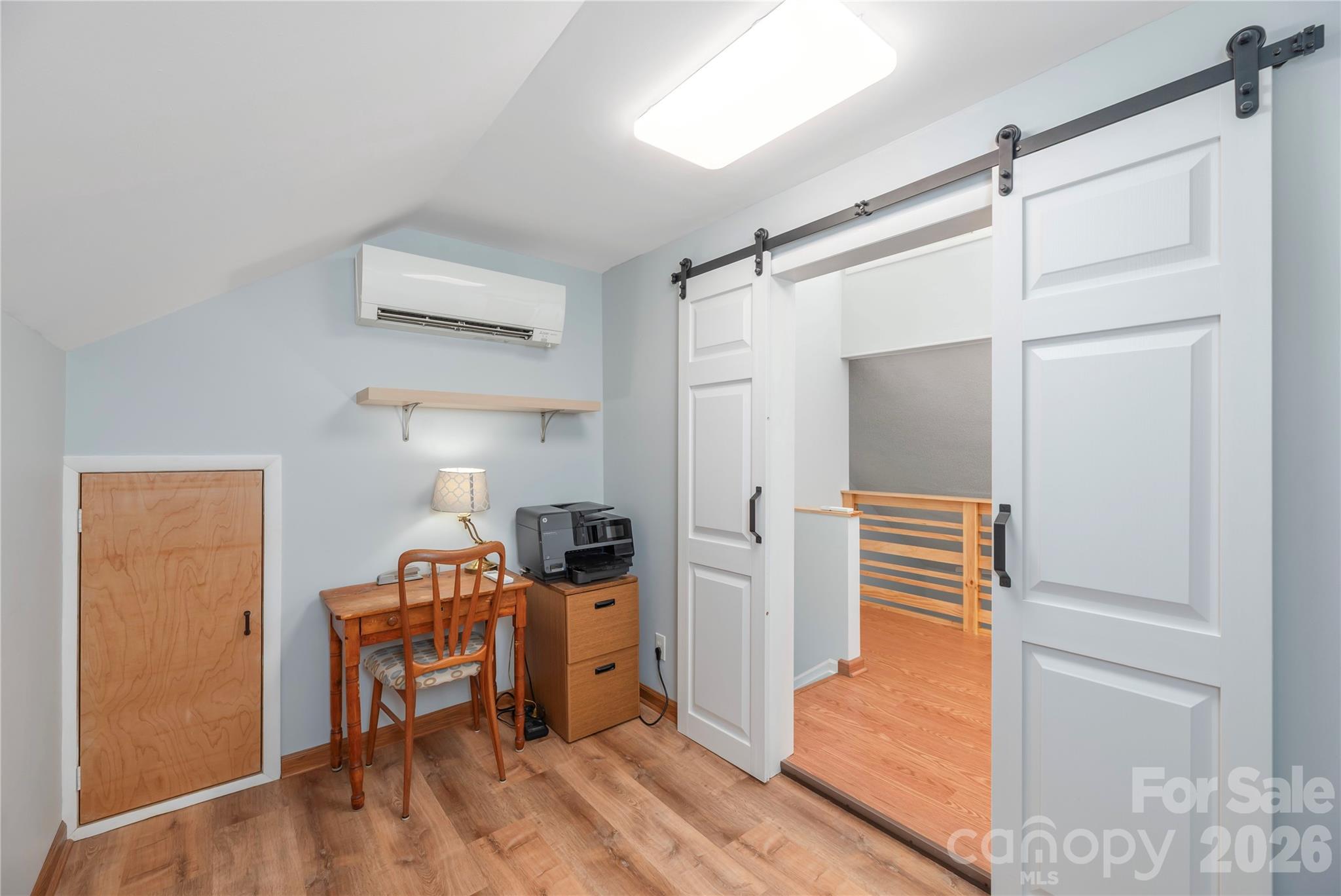 Laurelwood - Residential