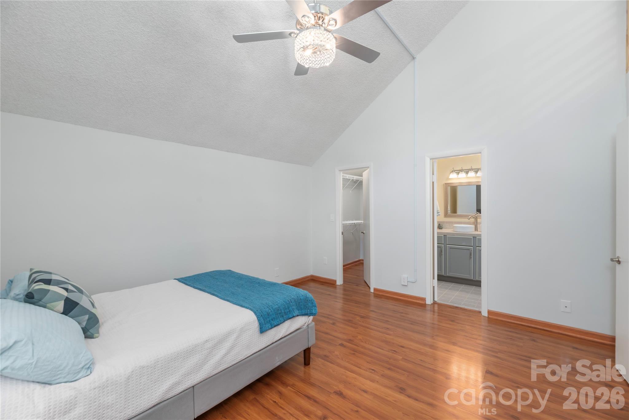 Laurelwood - Residential