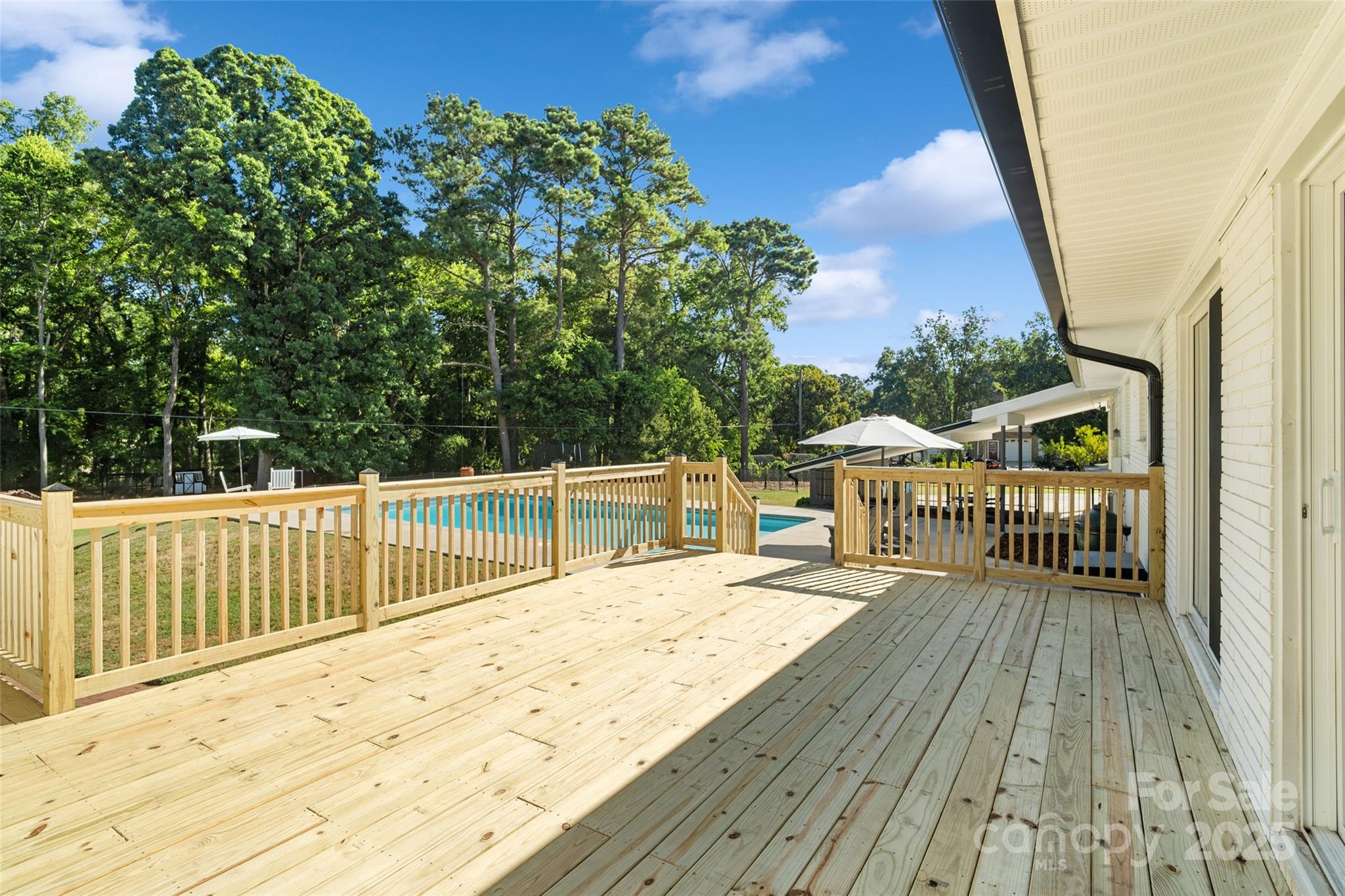 Meadow Lakes - Residential