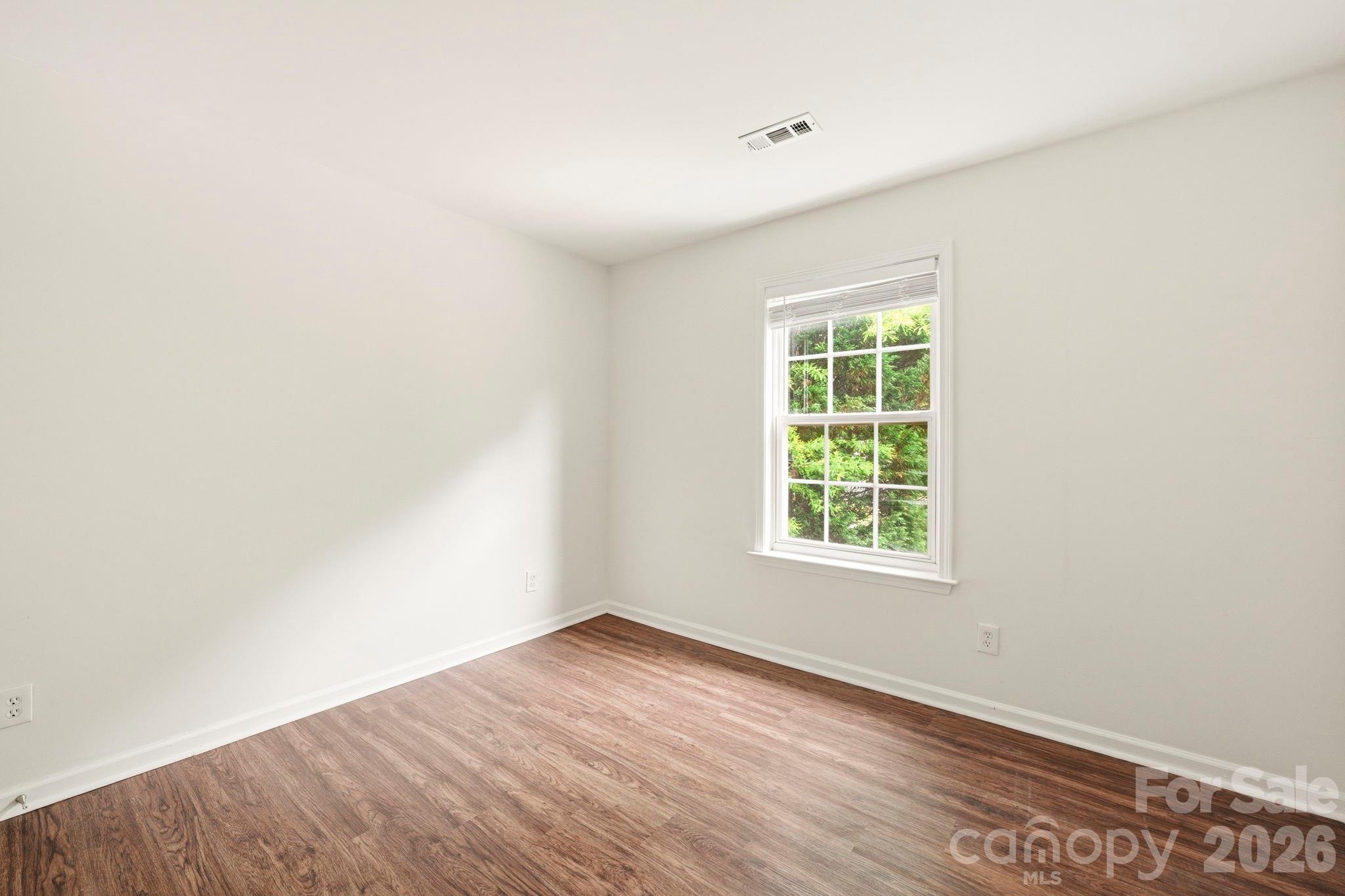 Davis Lake - Residential
