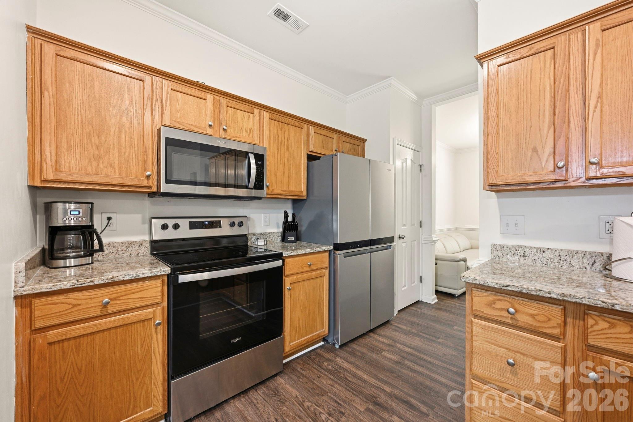 Davis Lake - Residential