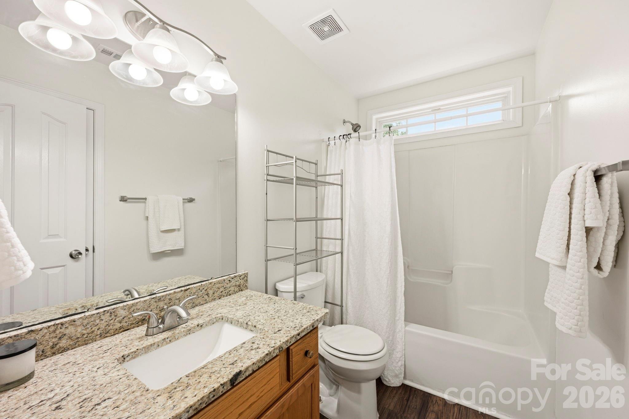 Davis Lake - Residential