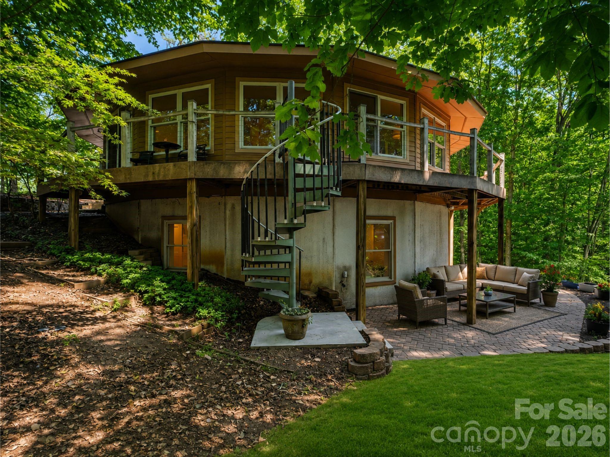 Spring Shore - Residential