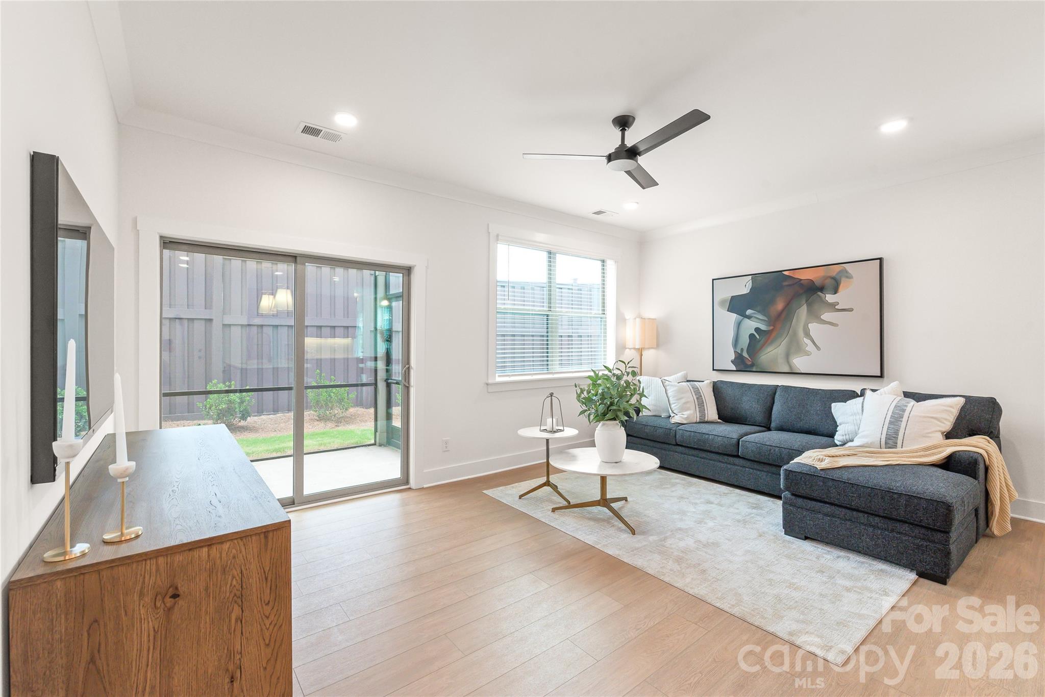 ENDERLY PARK - Residential