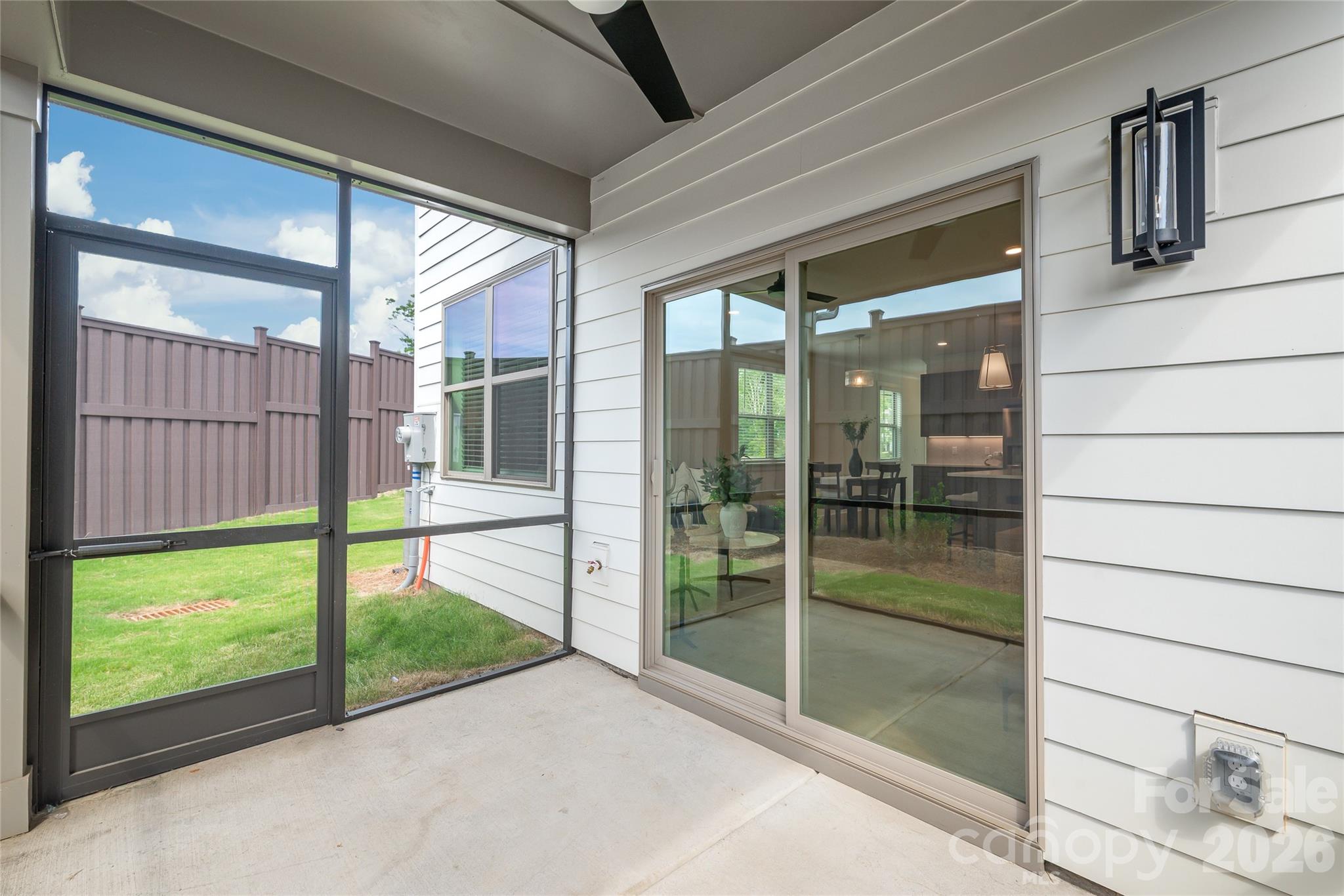 ENDERLY PARK - Residential