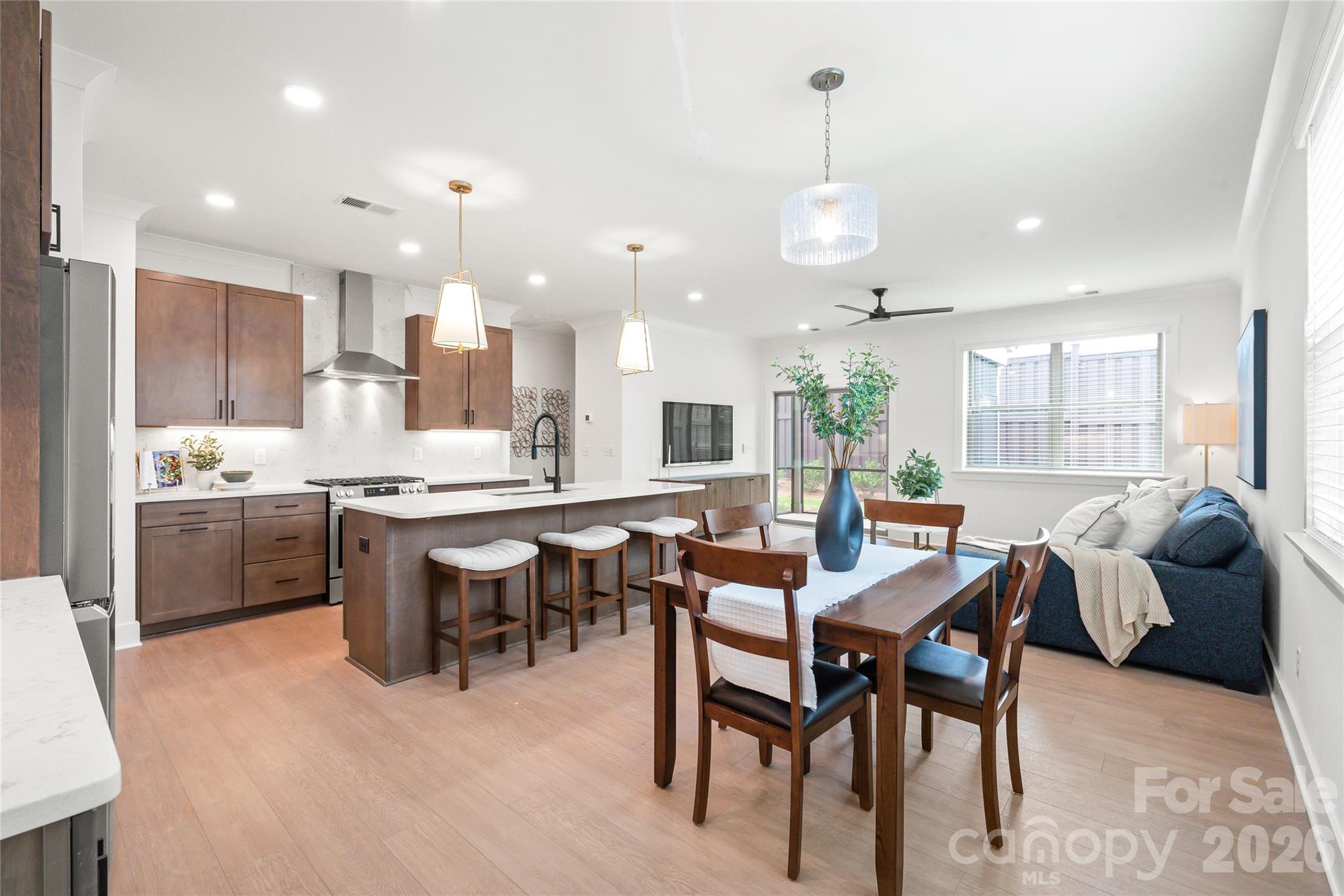 ENDERLY PARK - Residential