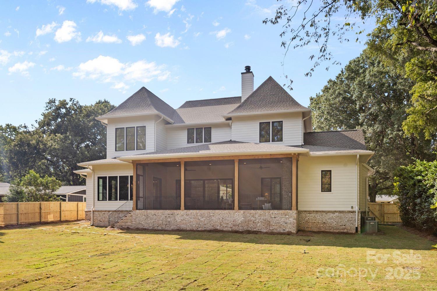 Landsdowne - Residential