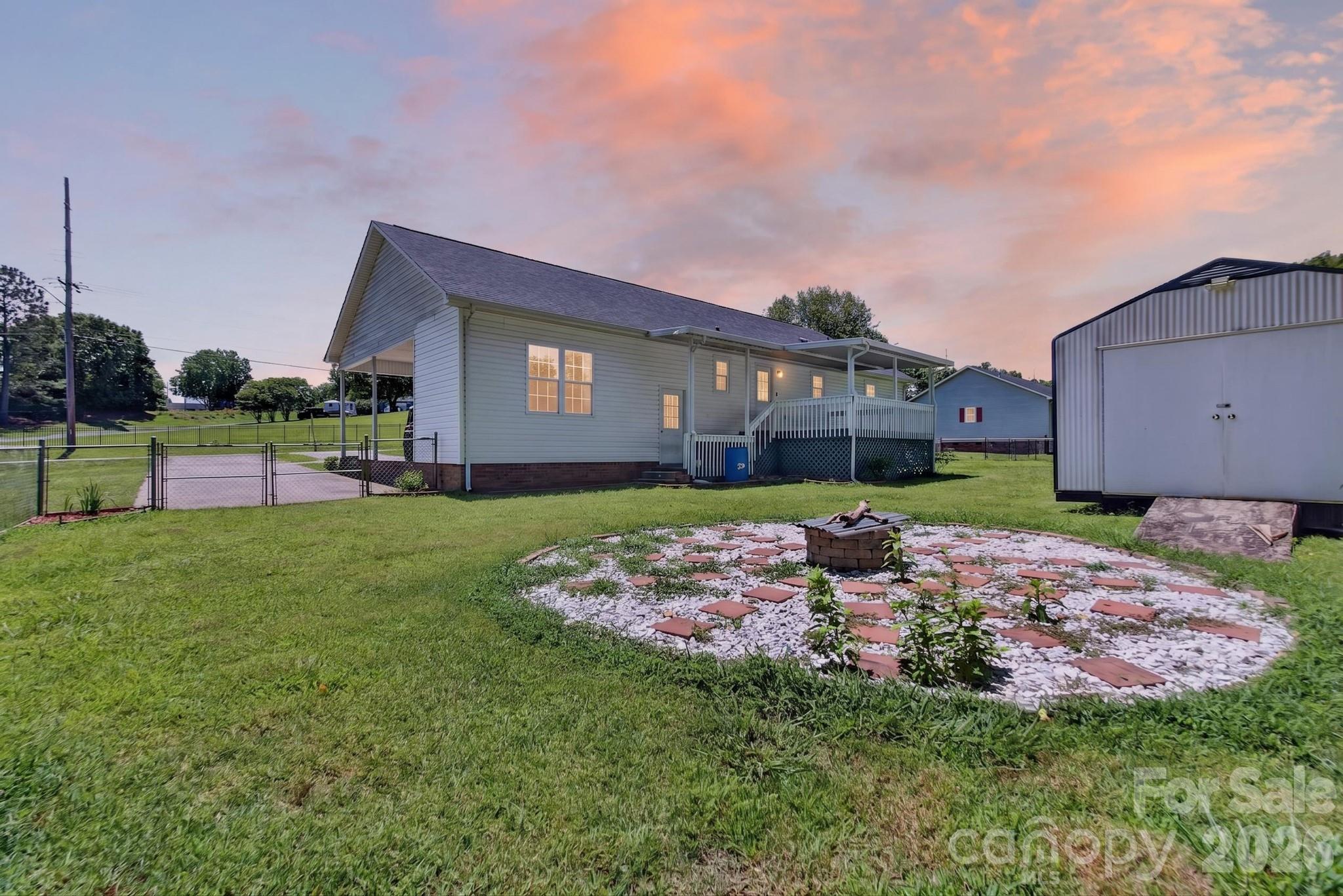 Hunters Glen - Residential