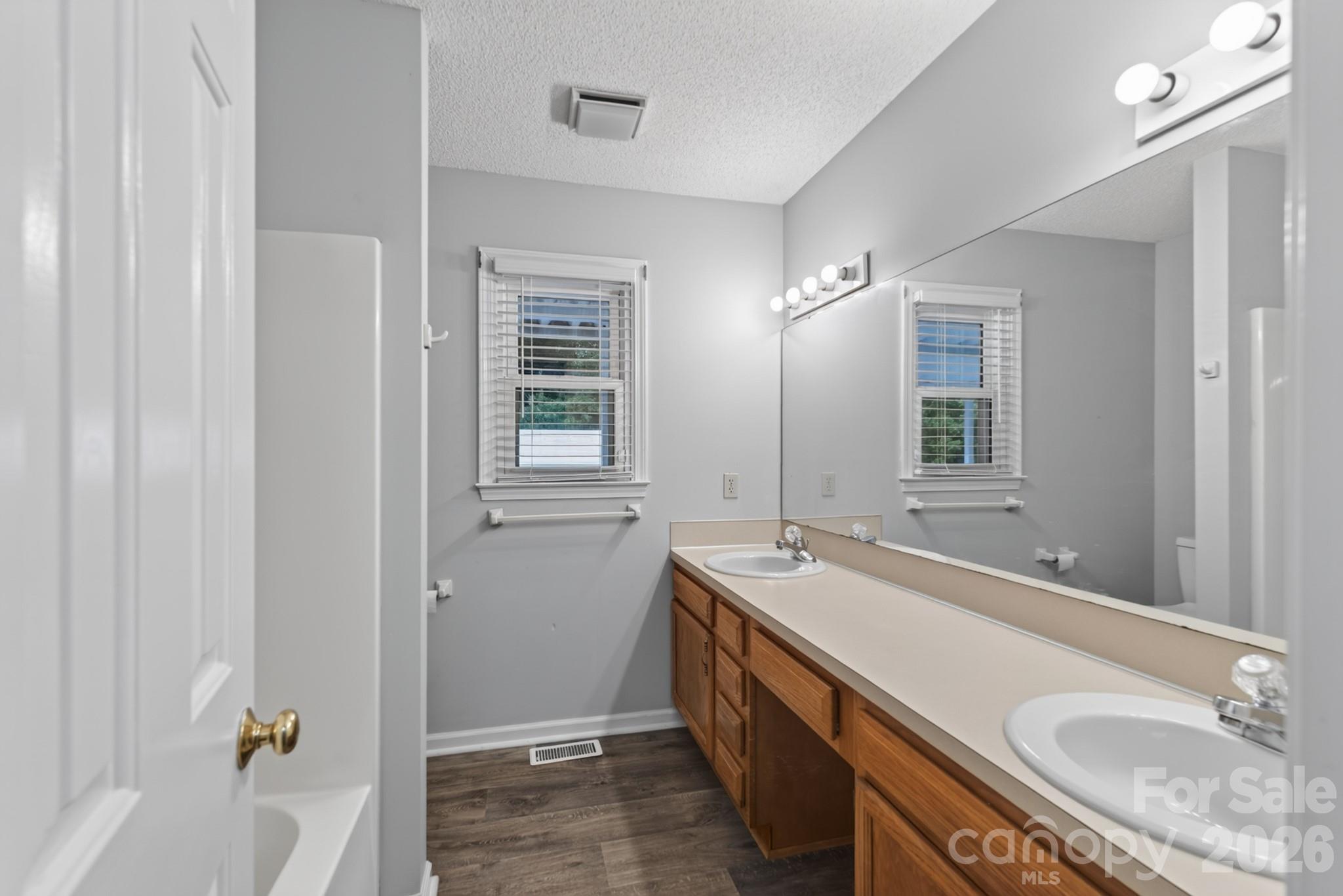 Hunters Glen - Residential