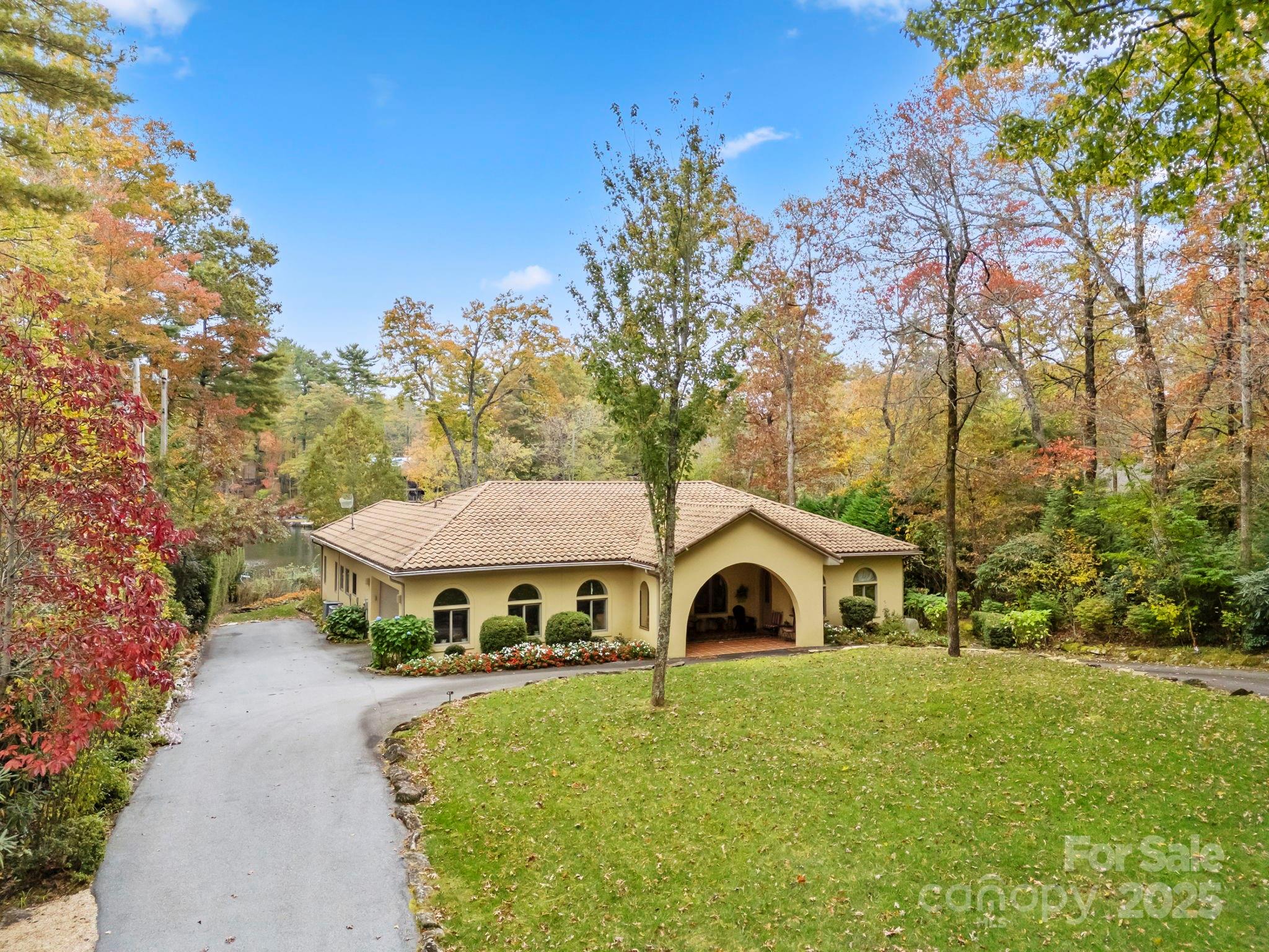Lake Toxaway Estates - Residential