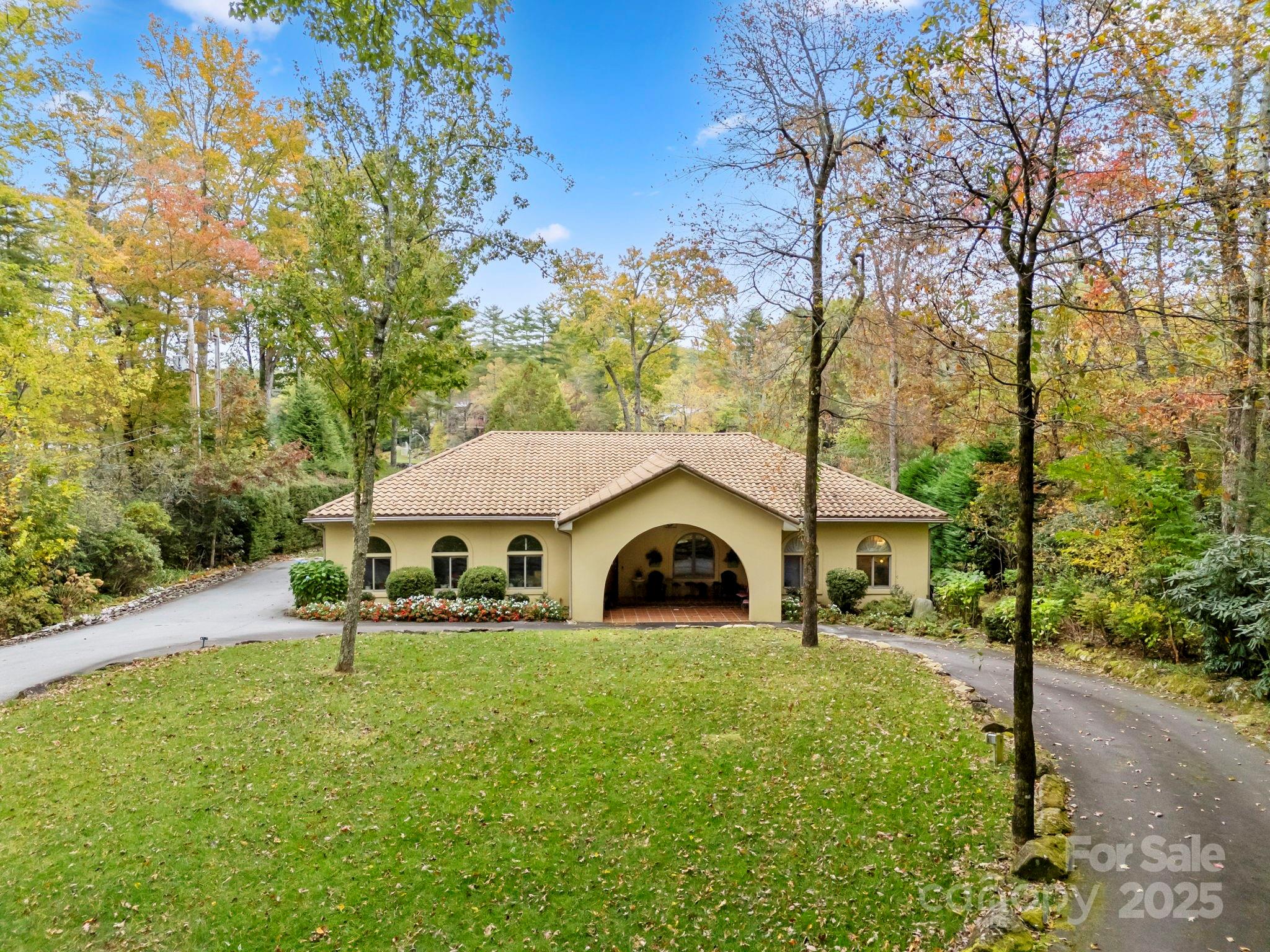 Lake Toxaway Estates - Residential