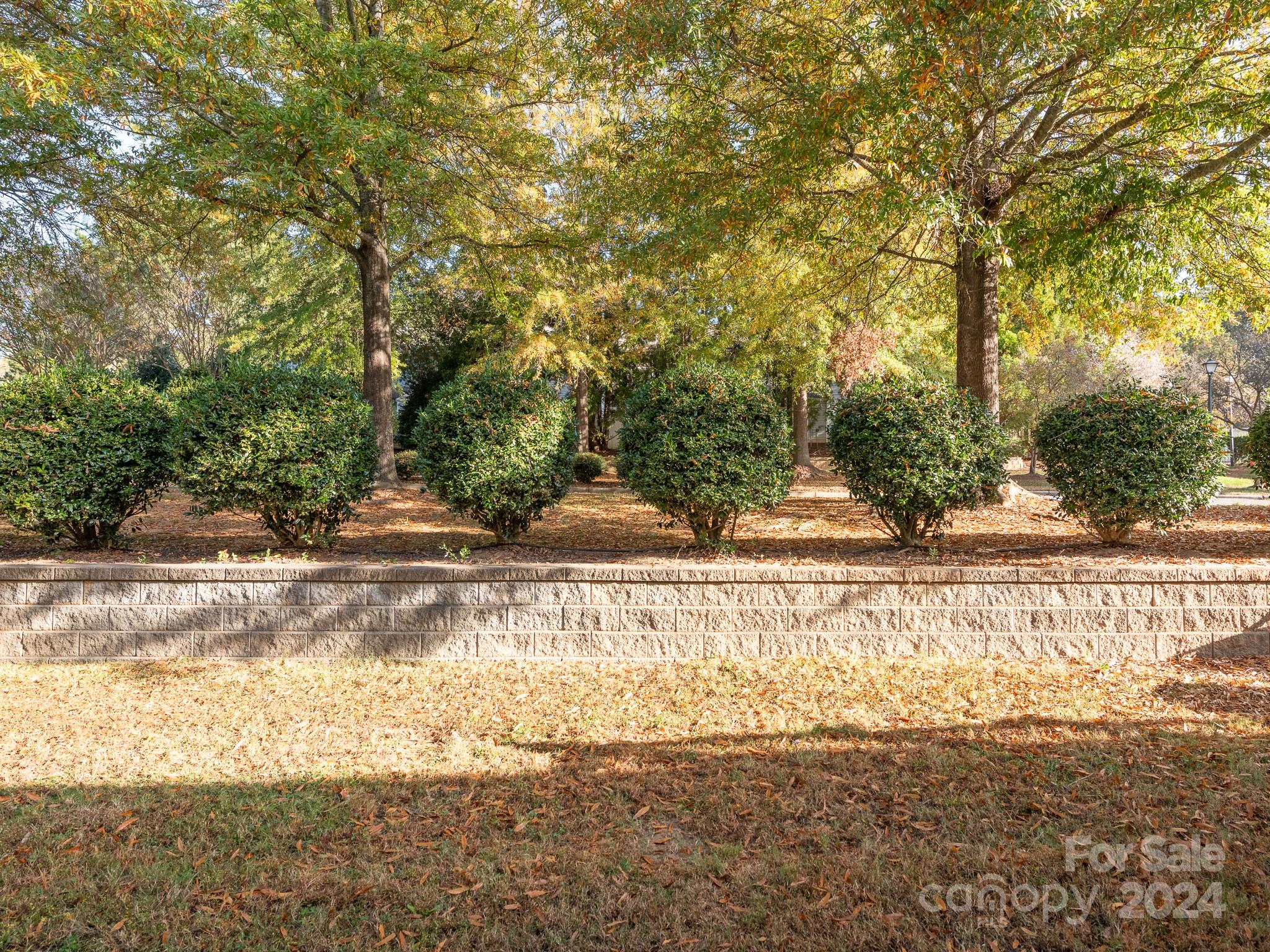 The Townes at River Crossing - Residential