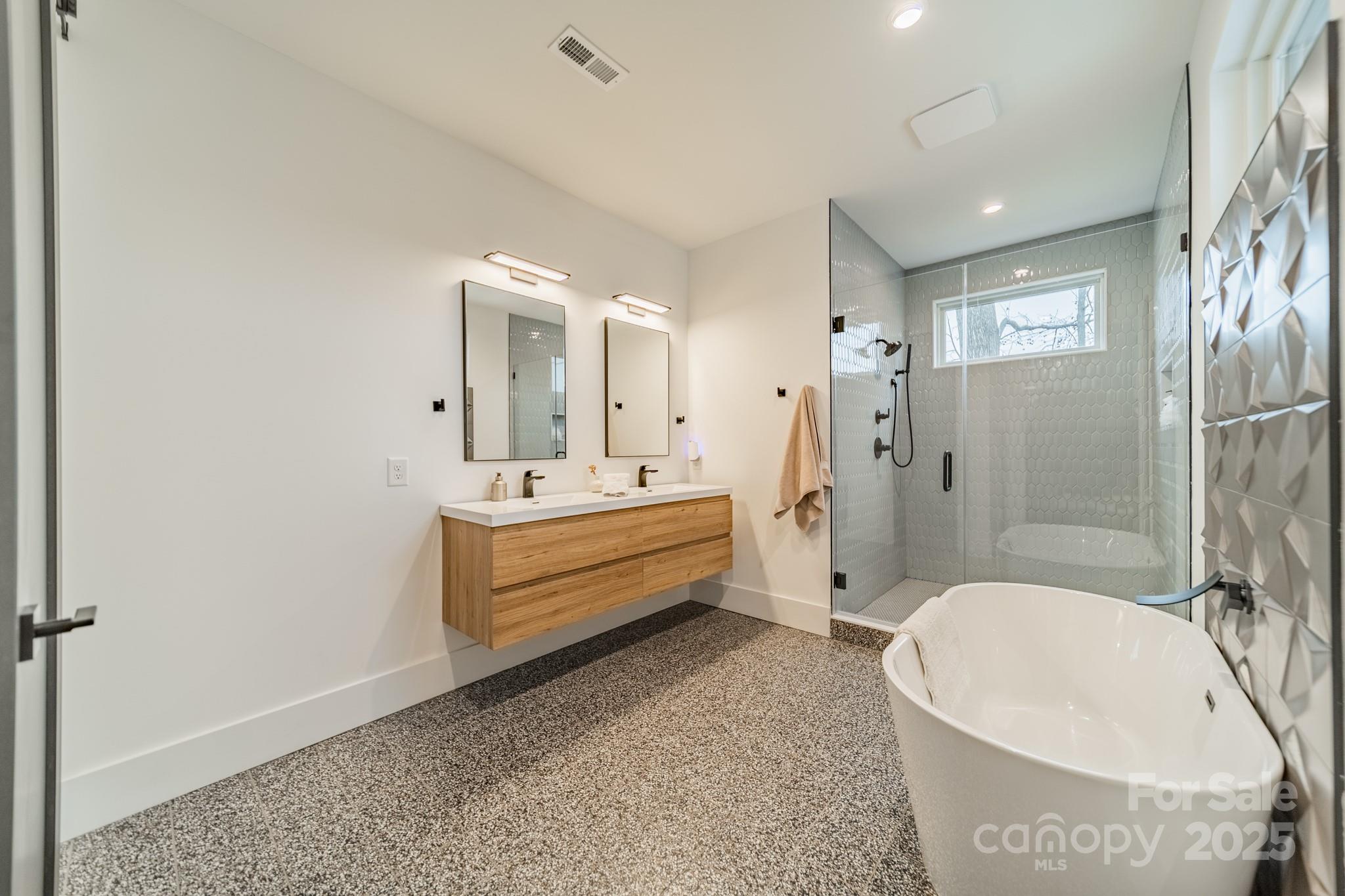 Villa Heights - Residential