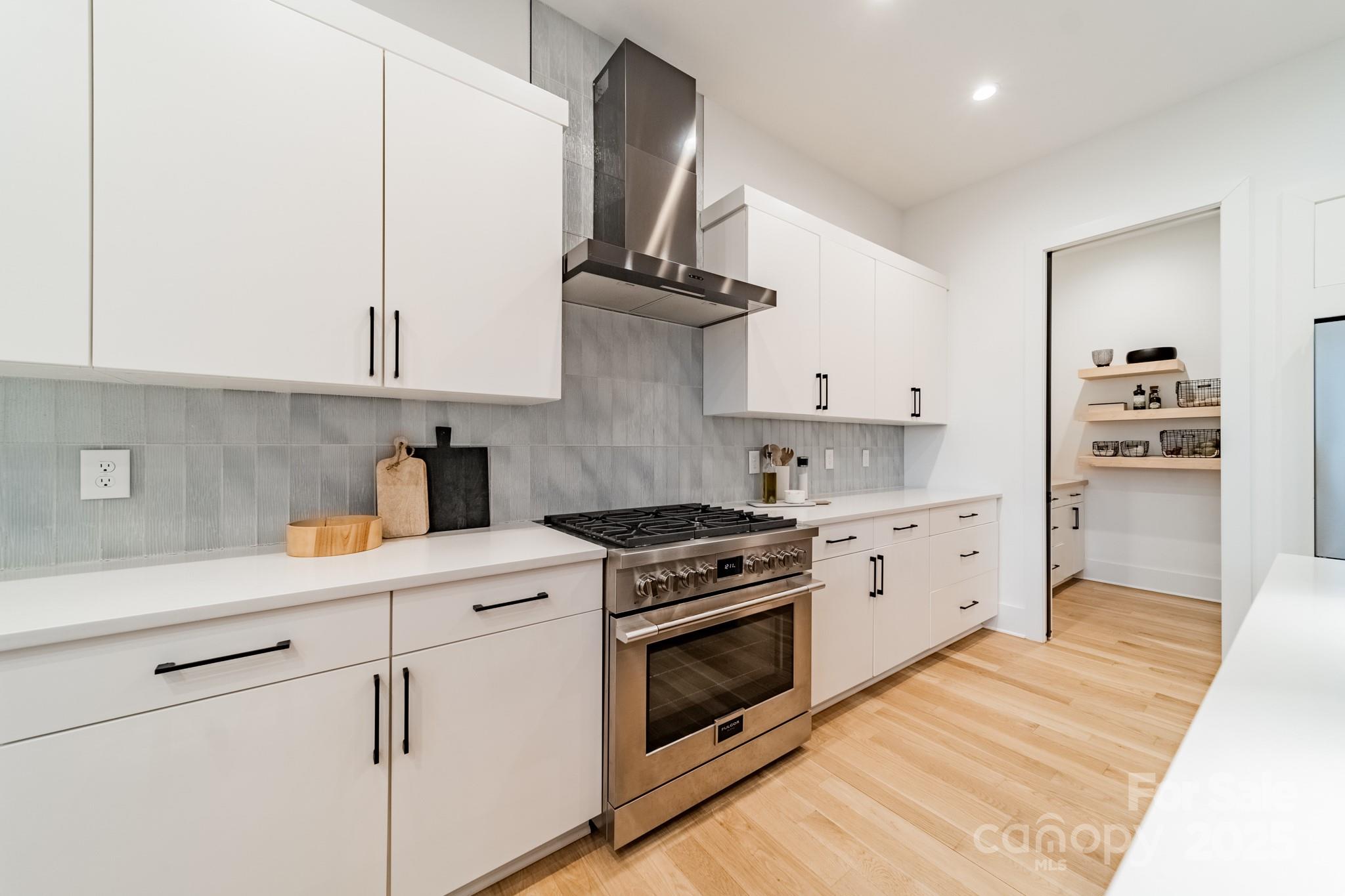 Villa Heights - Residential