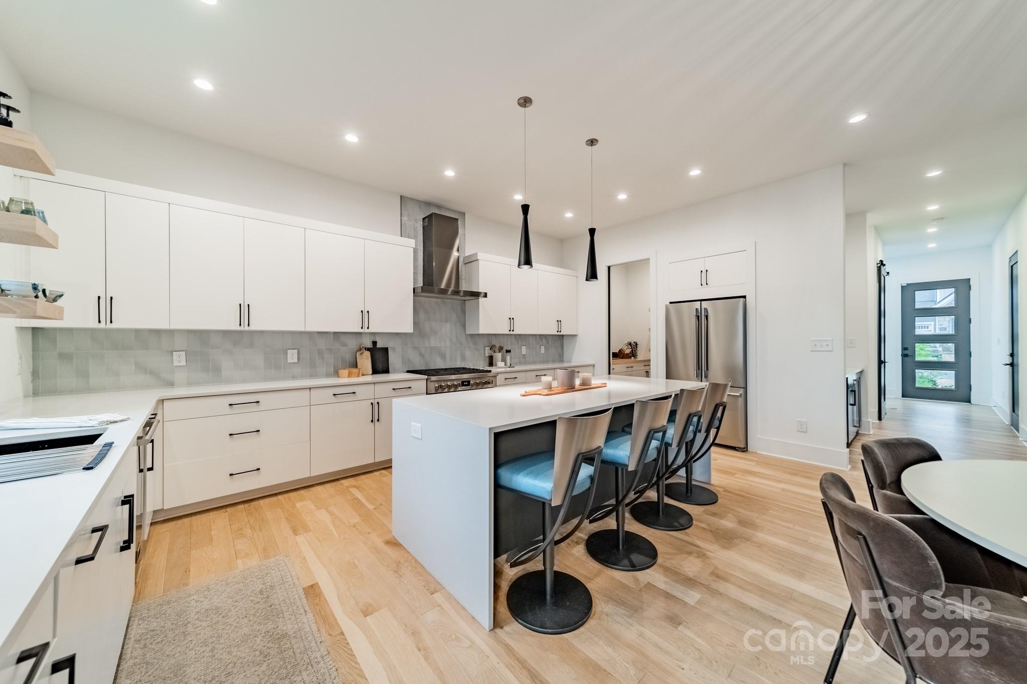 Villa Heights - Residential