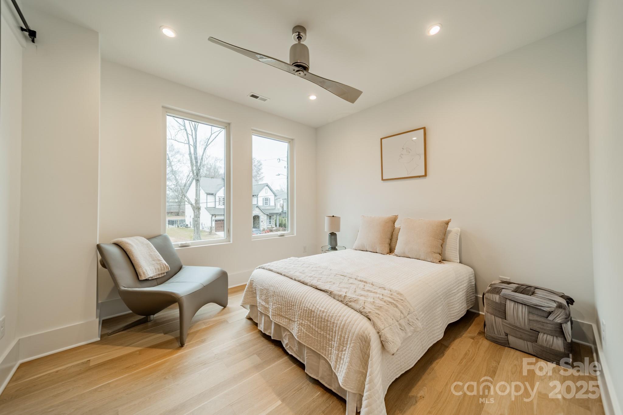 Villa Heights - Residential