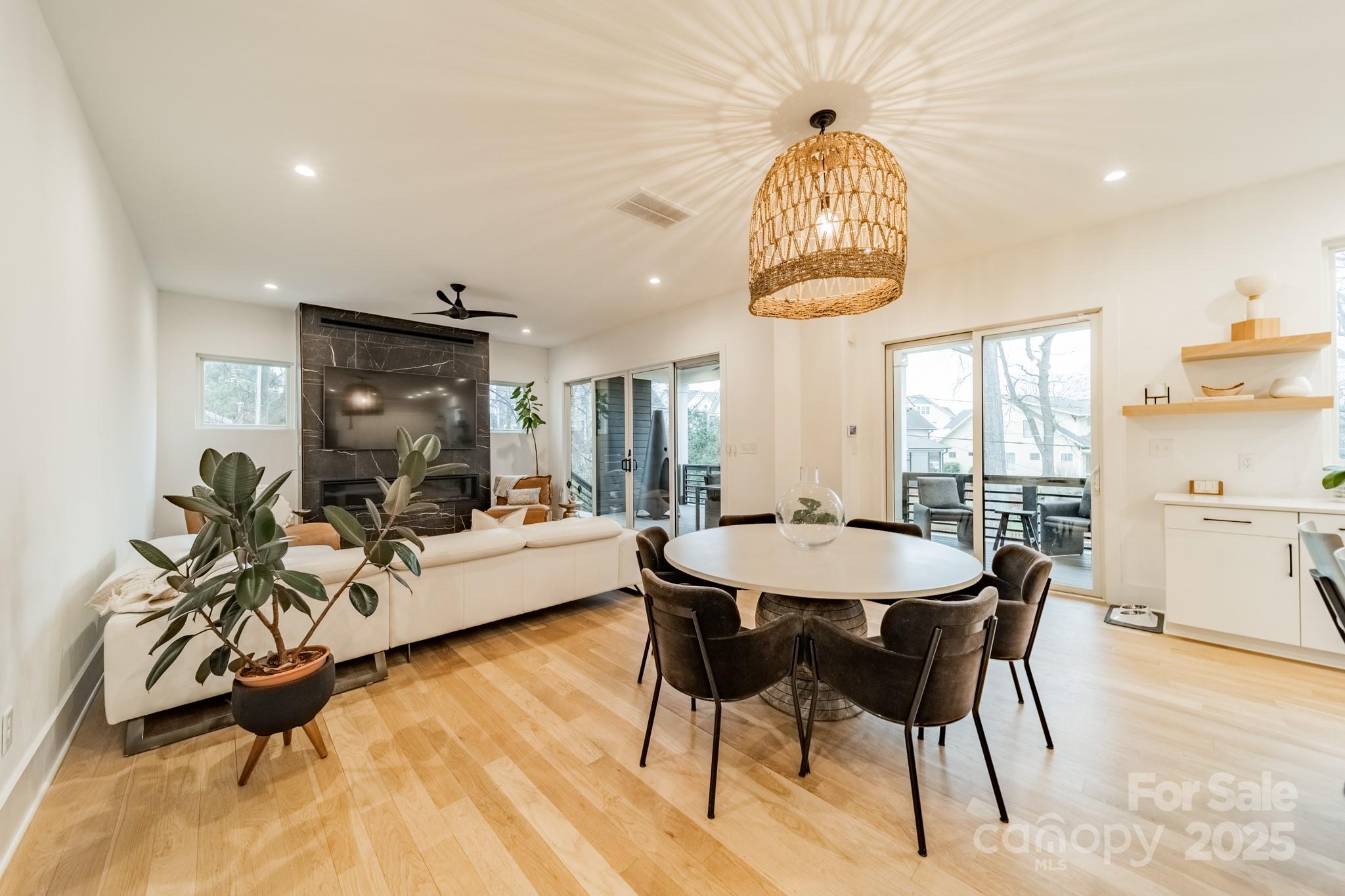 Villa Heights - Residential