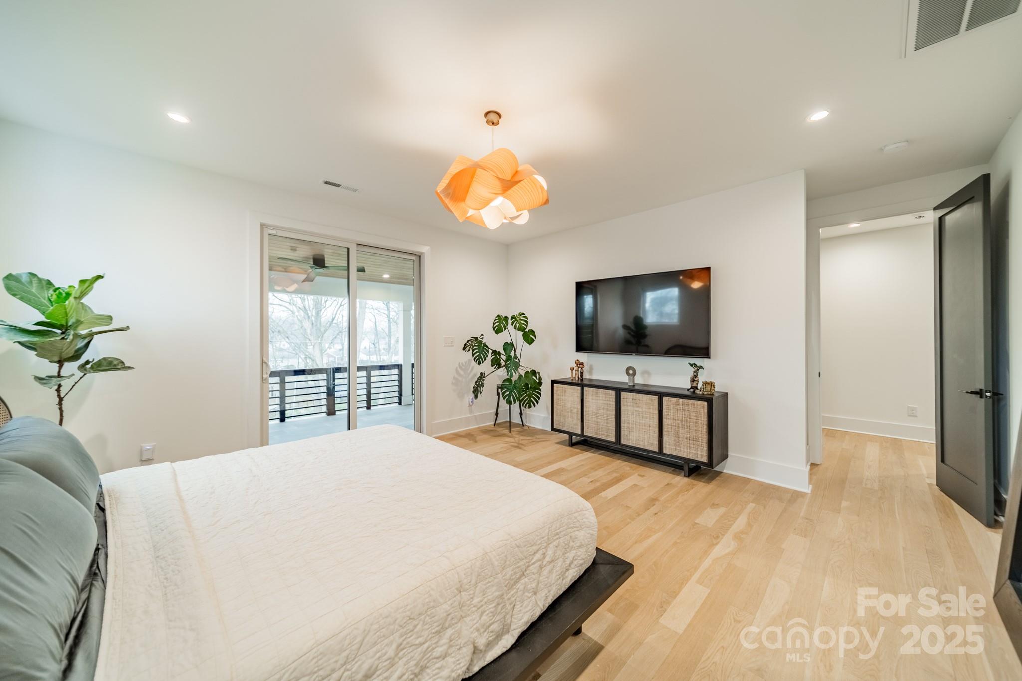 Villa Heights - Residential