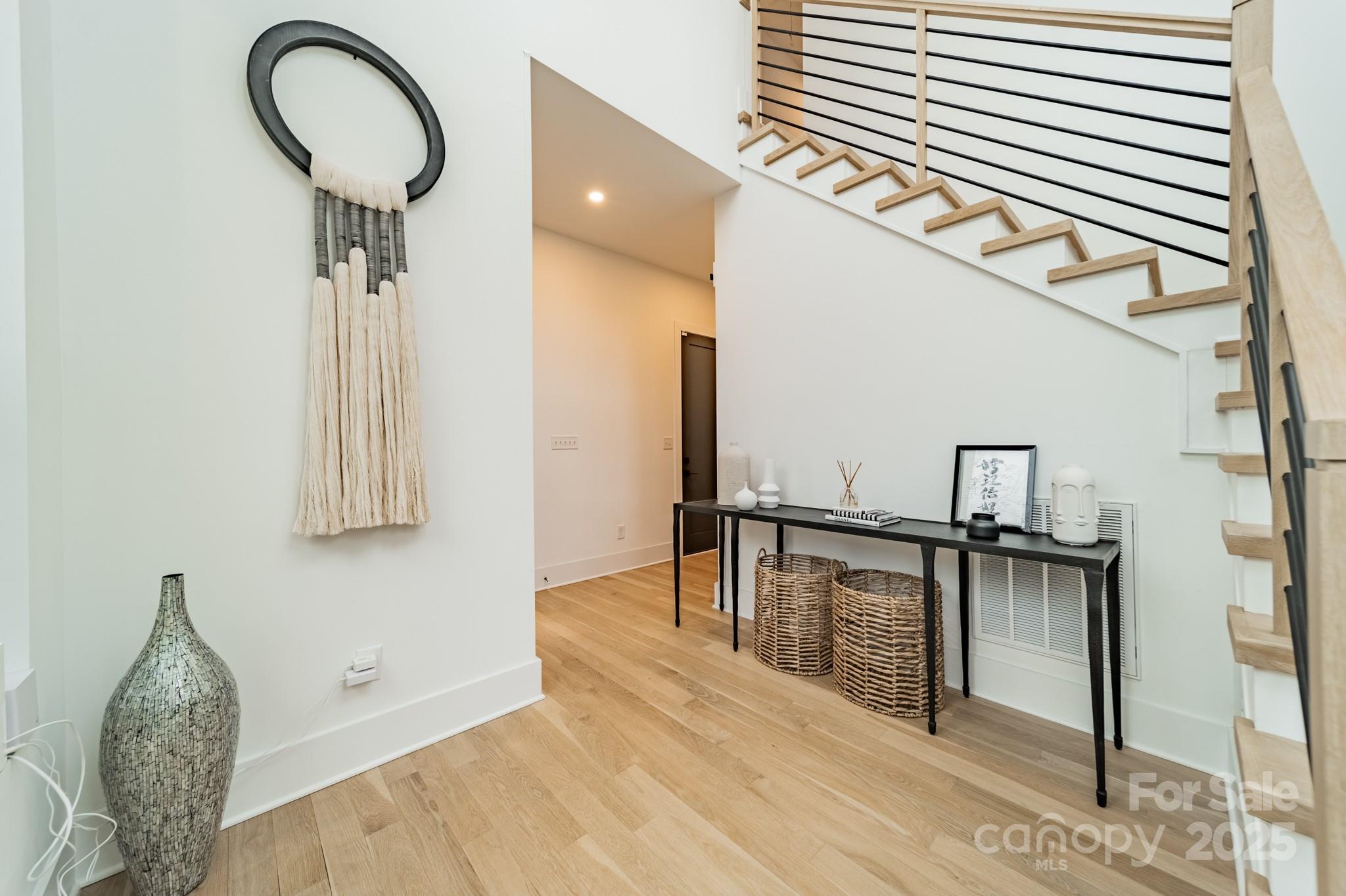 Villa Heights - Residential