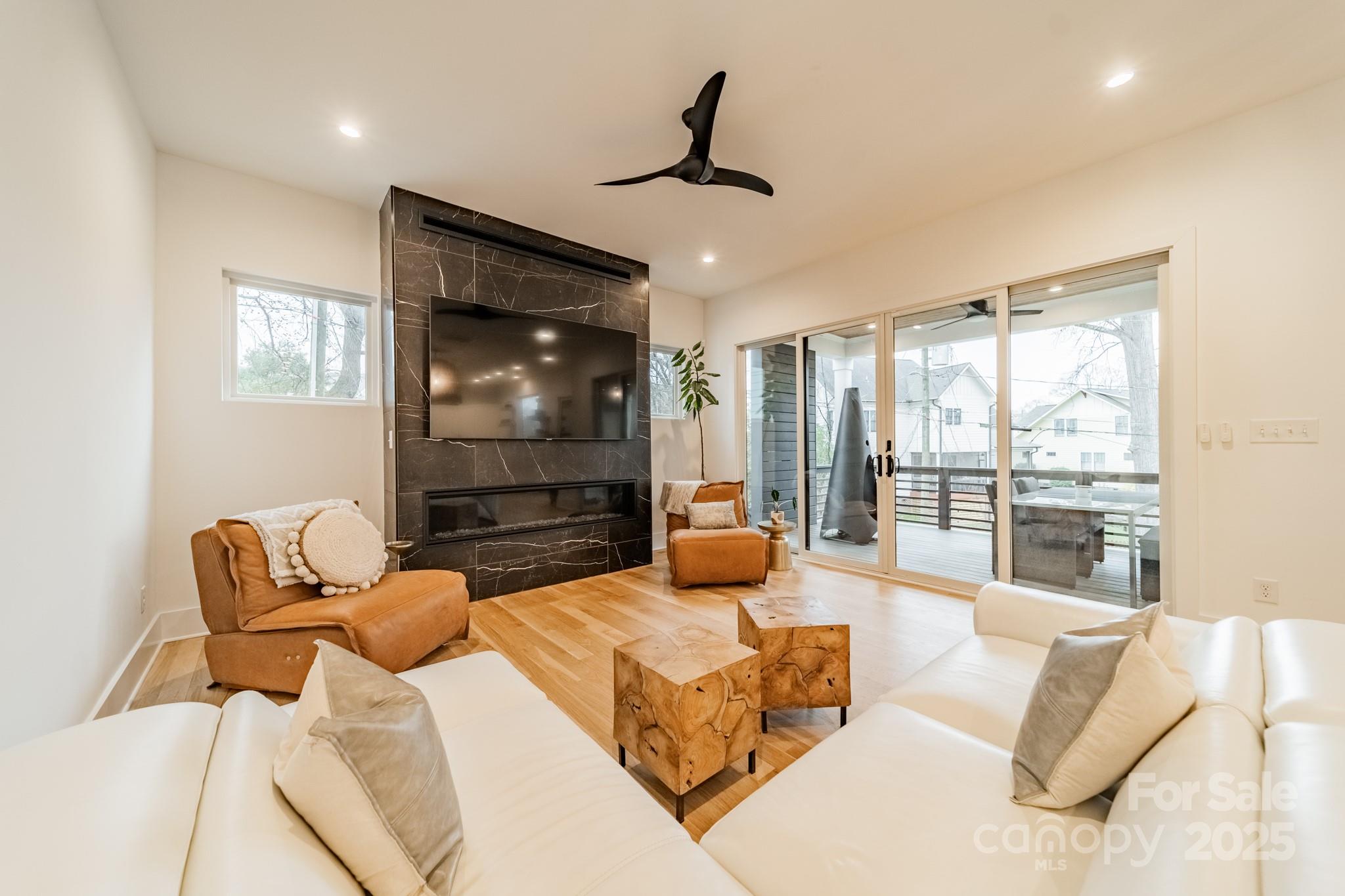 Villa Heights - Residential