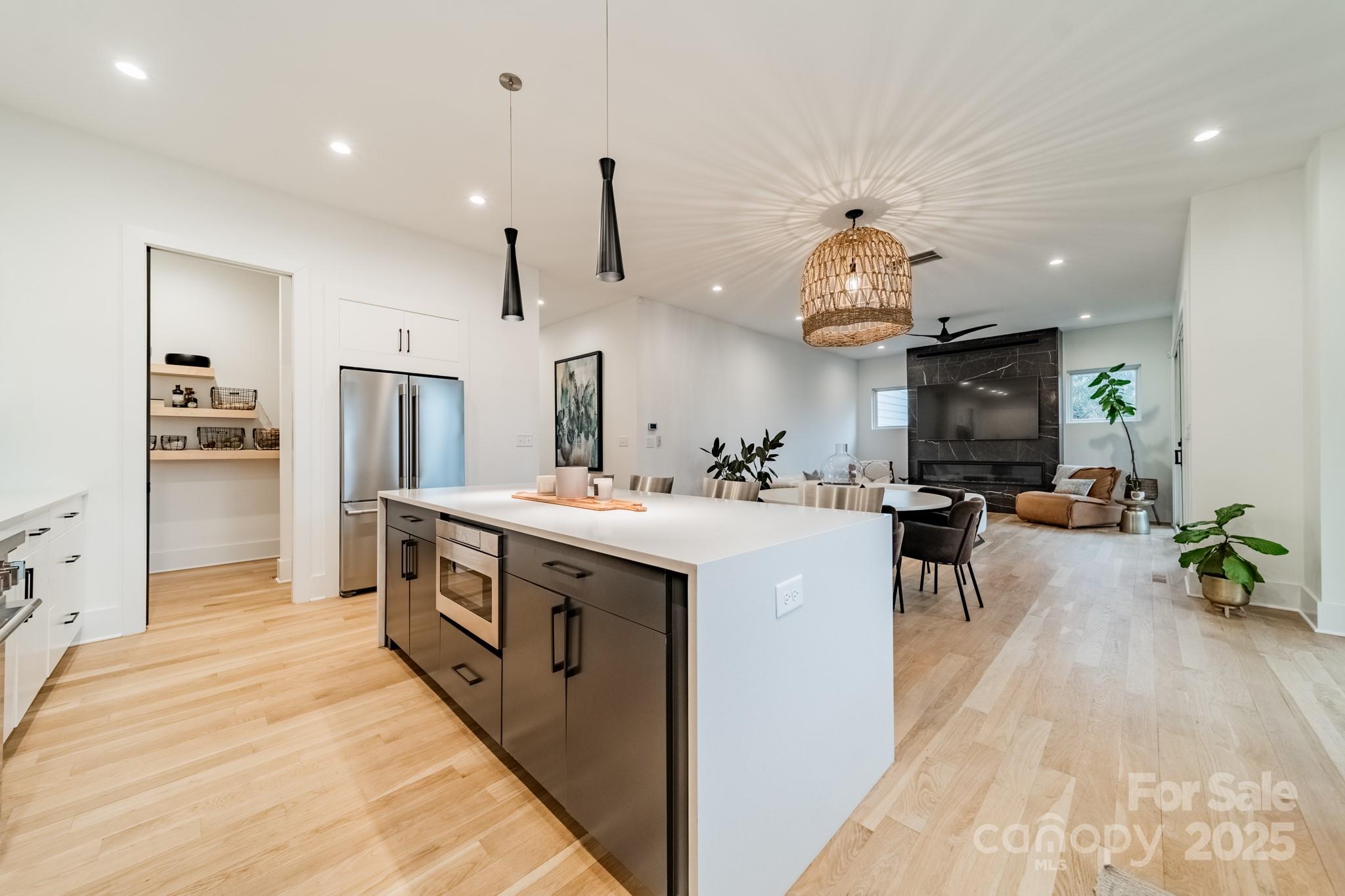 Villa Heights - Residential