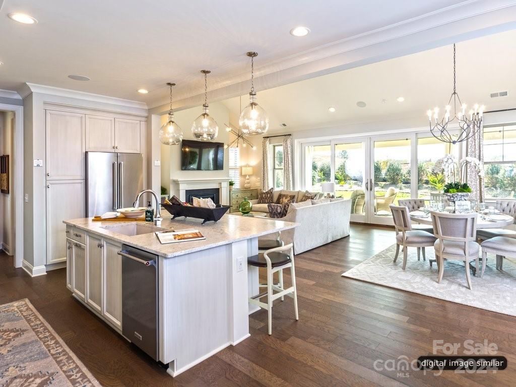Riverchase Estates - Residential