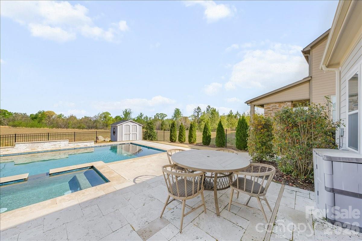 Masons Bend - Residential