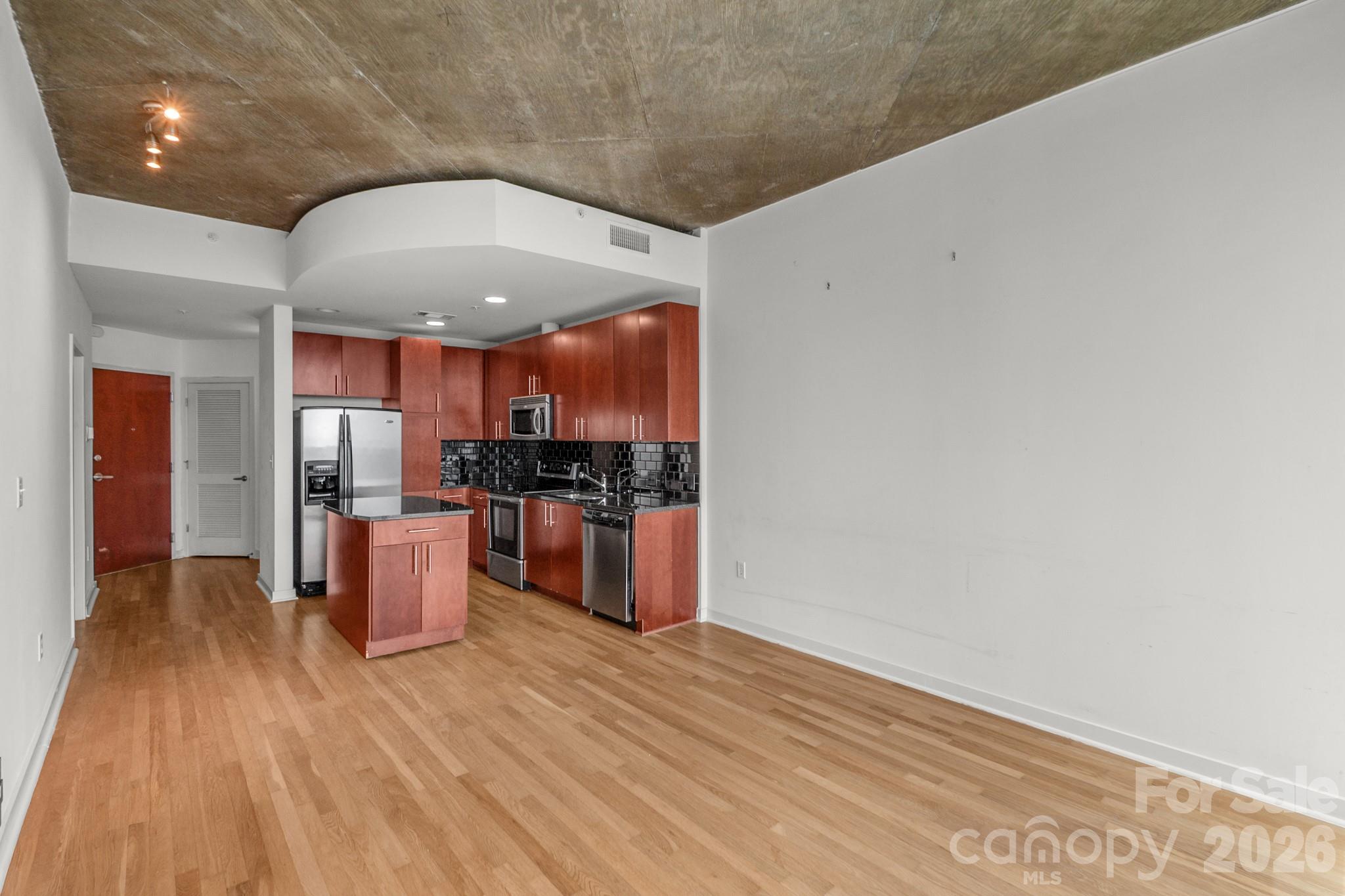 Avenue Condominiums - Residential