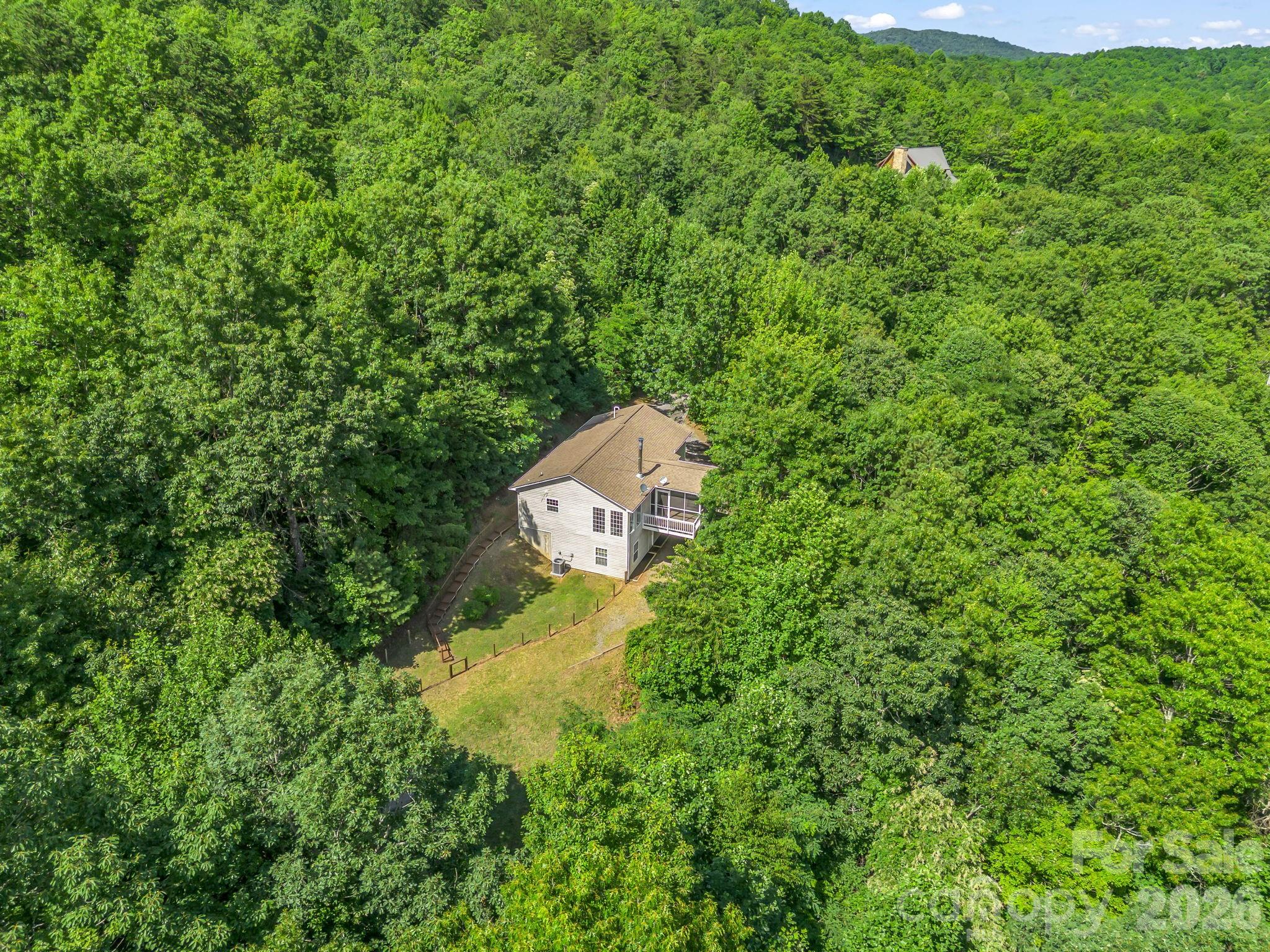 Toms Creek - Residential